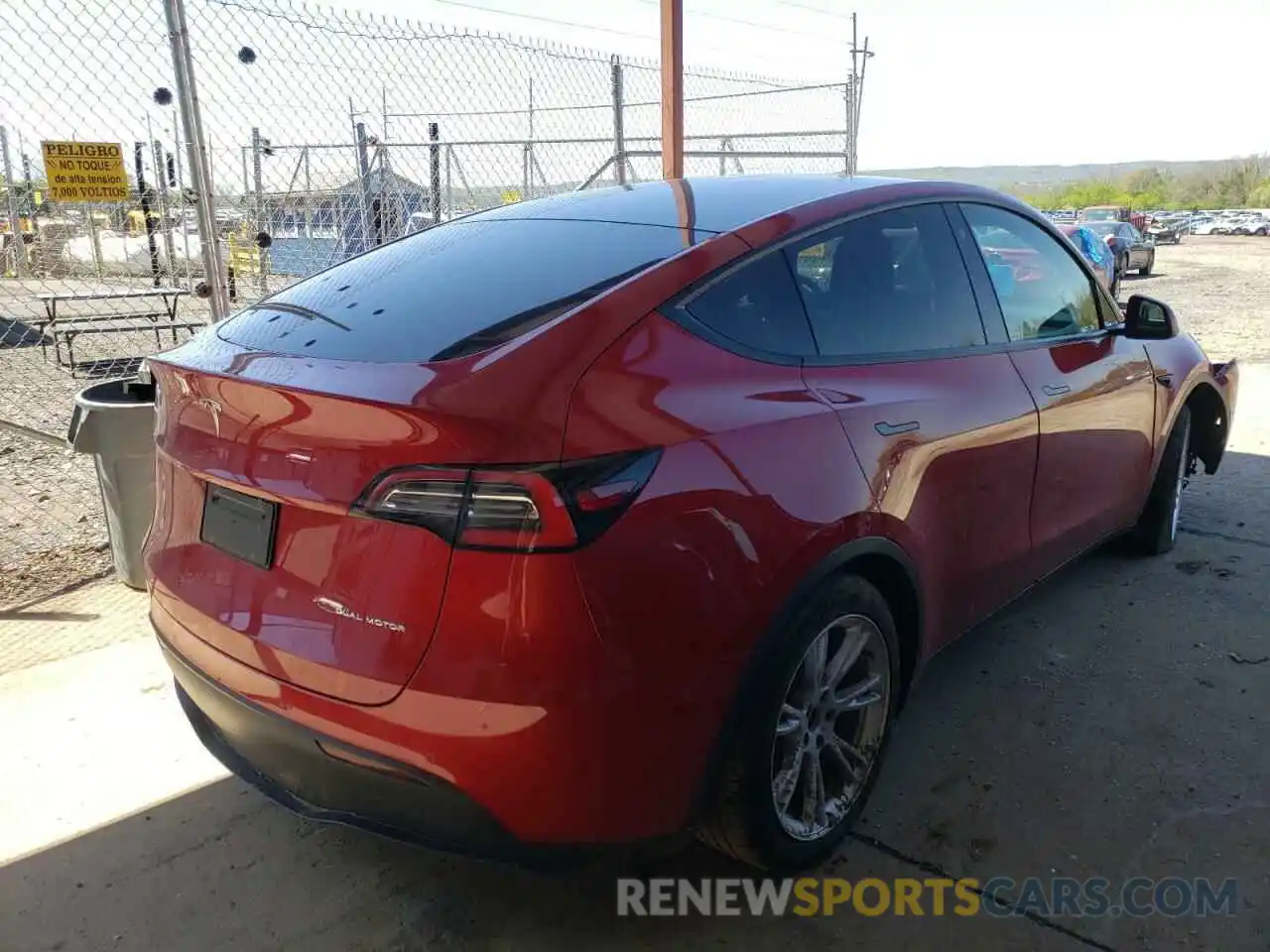 4 Photograph of a damaged car 5YJYGDEE1MF075694 TESLA MODEL Y 2021