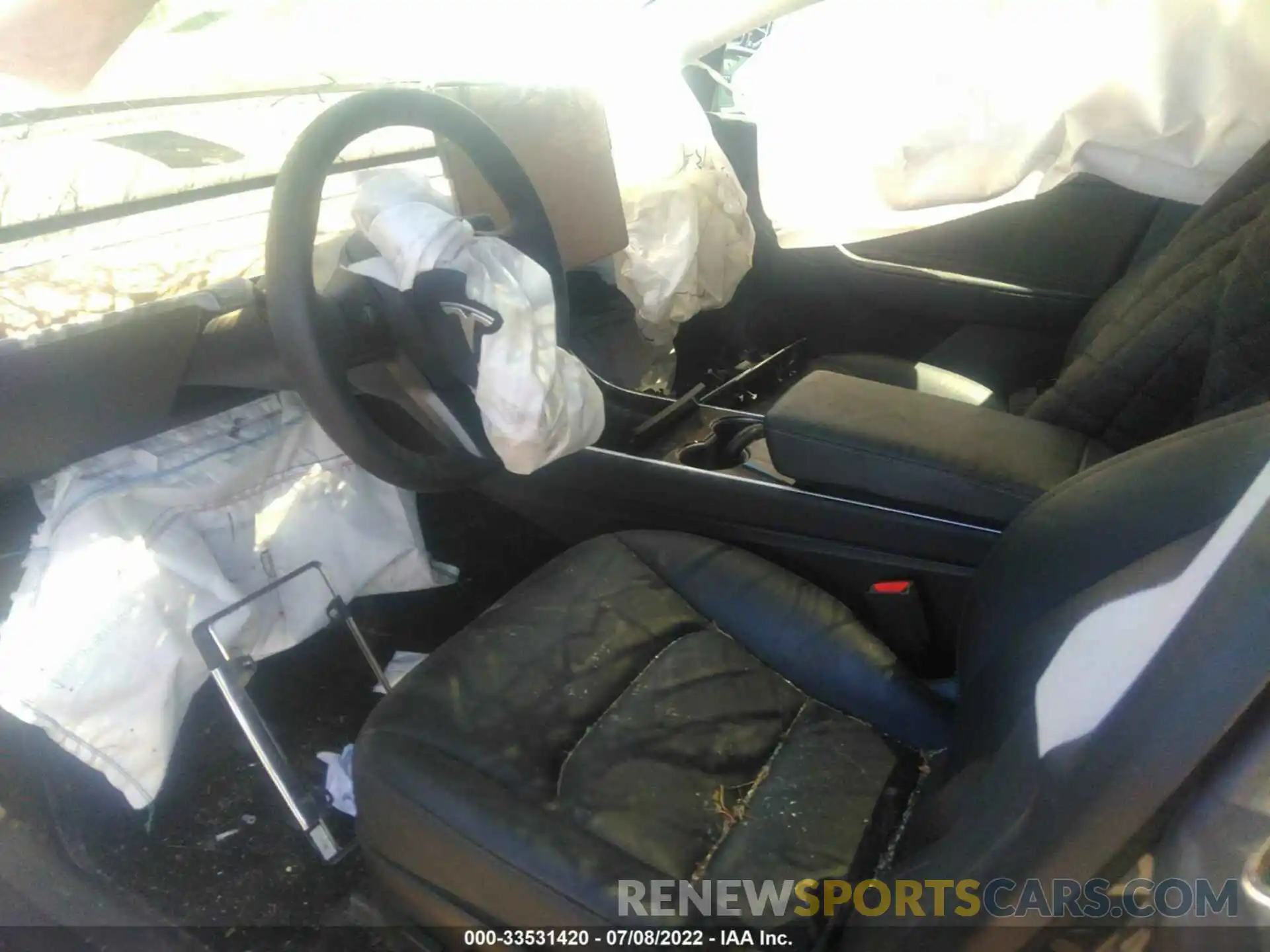 5 Photograph of a damaged car 5YJYGDEE1MF077333 TESLA MODEL Y 2021