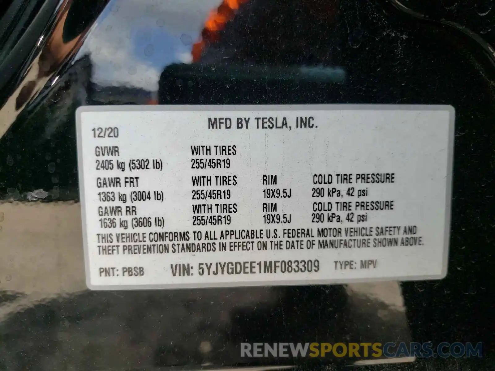 10 Photograph of a damaged car 5YJYGDEE1MF083309 TESLA MODEL Y 2021