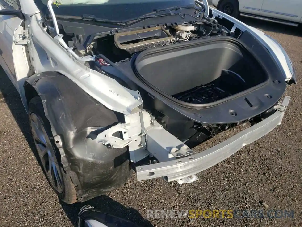 9 Photograph of a damaged car 5YJYGDEE1MF088428 TESLA MODEL Y 2021