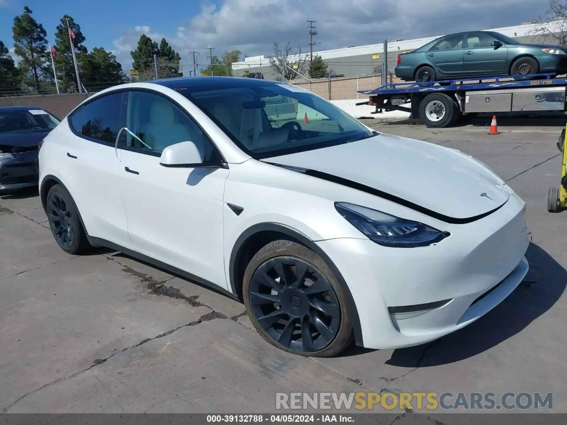 1 Photograph of a damaged car 5YJYGDEE1MF095766 TESLA MODEL Y 2021