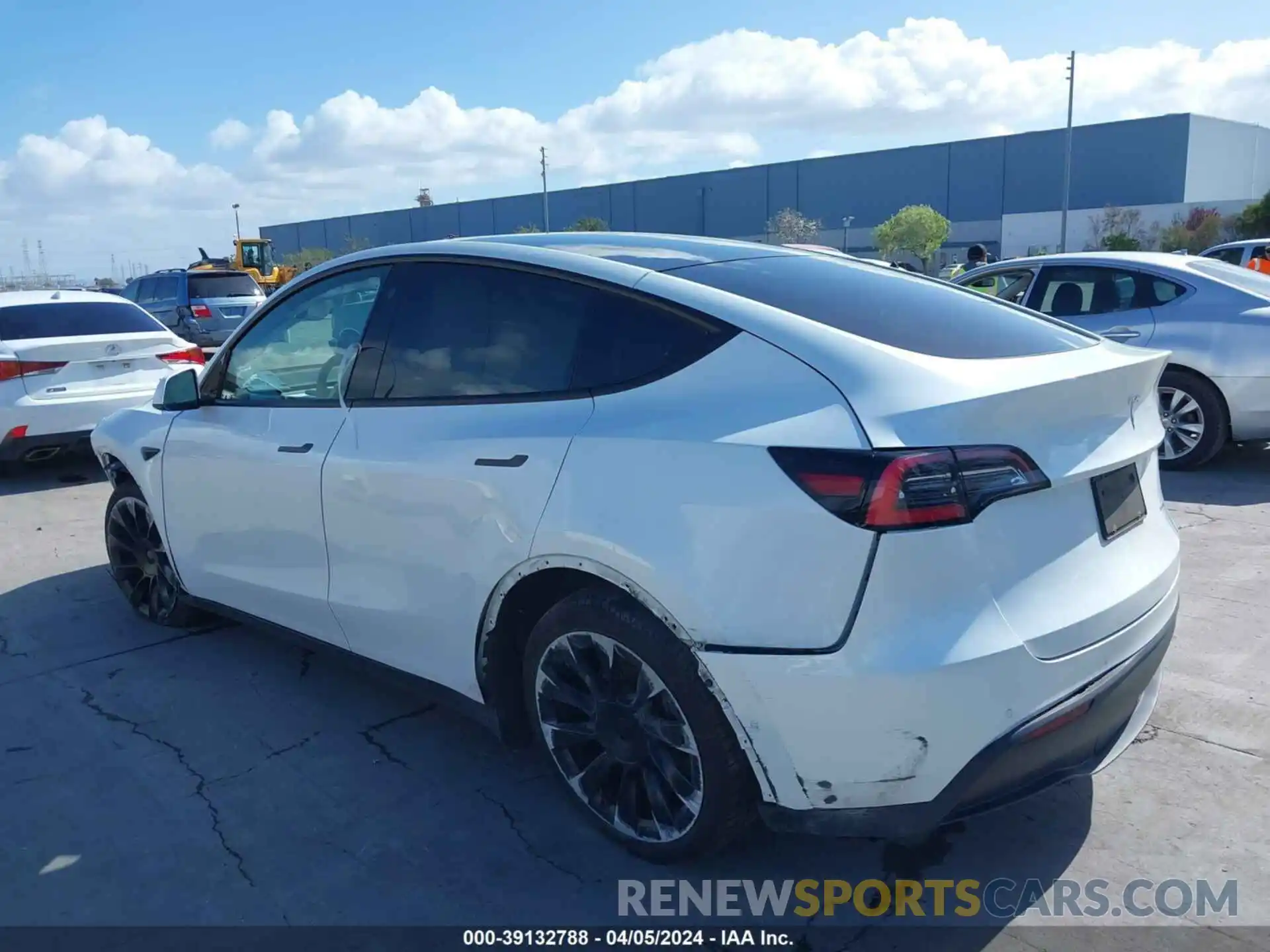 3 Photograph of a damaged car 5YJYGDEE1MF095766 TESLA MODEL Y 2021