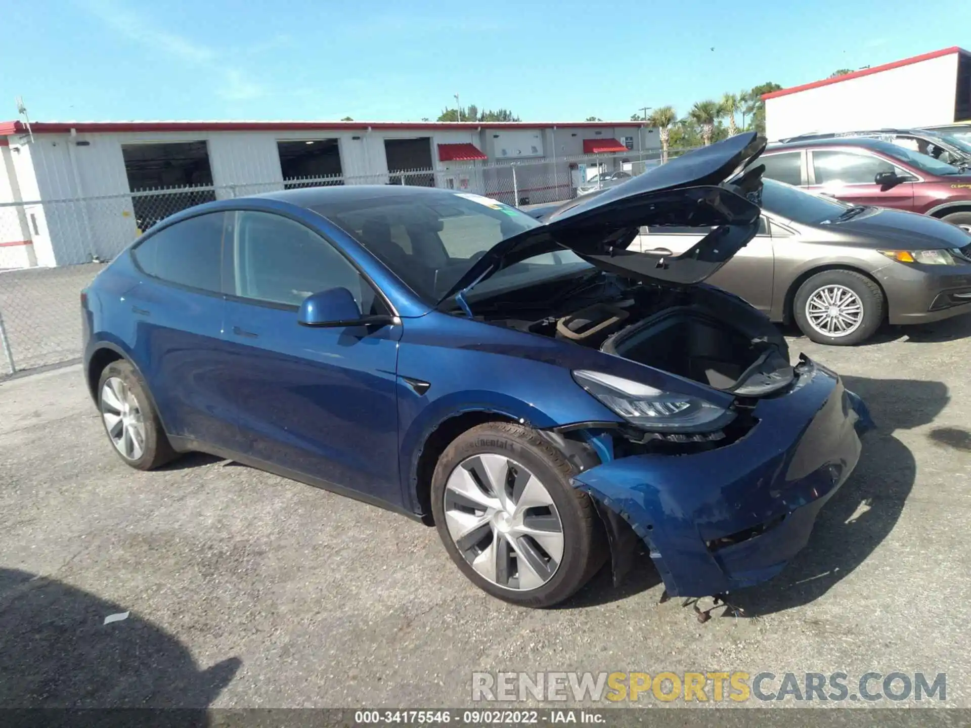 1 Photograph of a damaged car 5YJYGDEE1MF099672 TESLA MODEL Y 2021