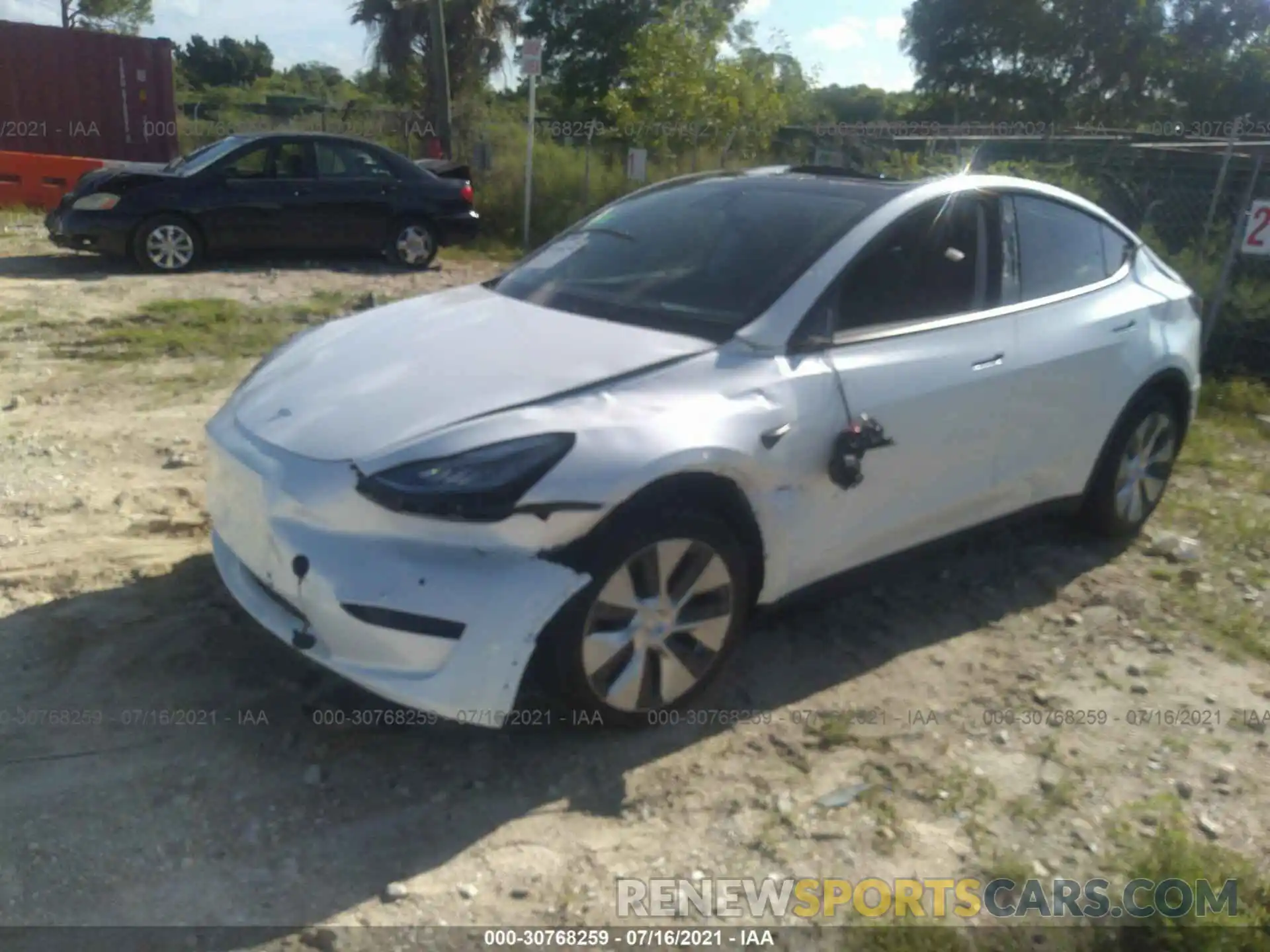 2 Фотография поврежденного автомобиля 5YJYGDEE1MF099784 TESLA MODEL Y 2021