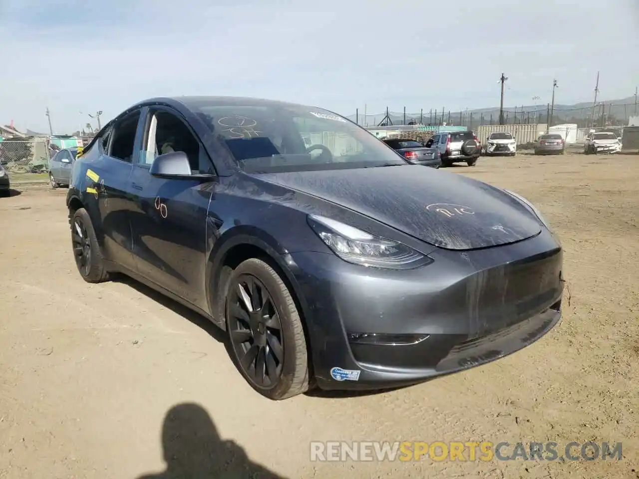 1 Photograph of a damaged car 5YJYGDEE1MF102022 TESLA MODEL Y 2021