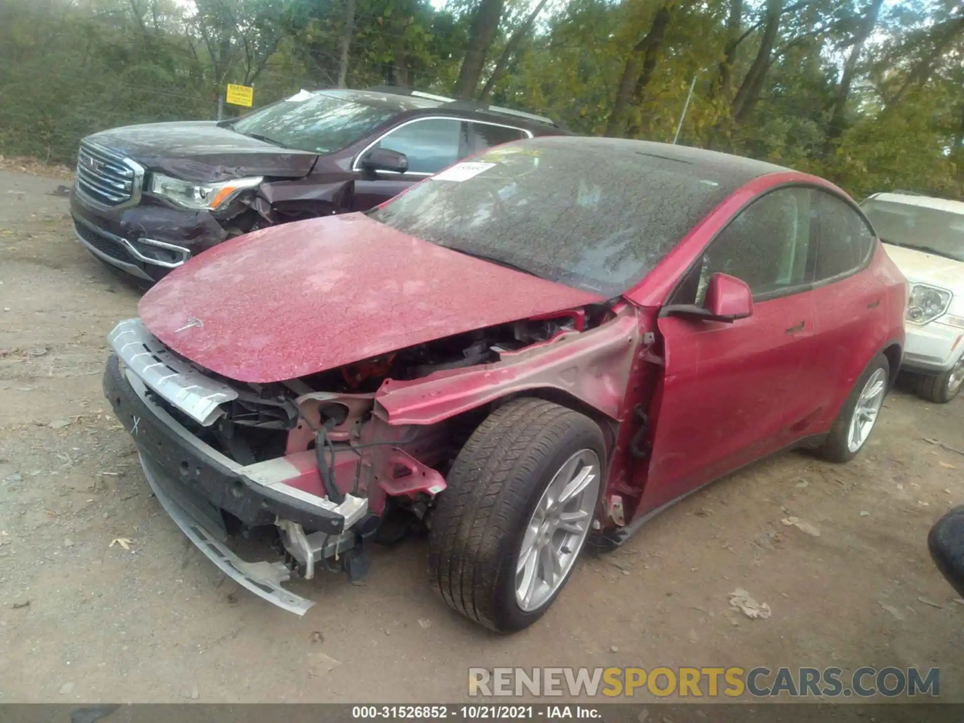 2 Photograph of a damaged car 5YJYGDEE1MF112520 TESLA MODEL Y 2021