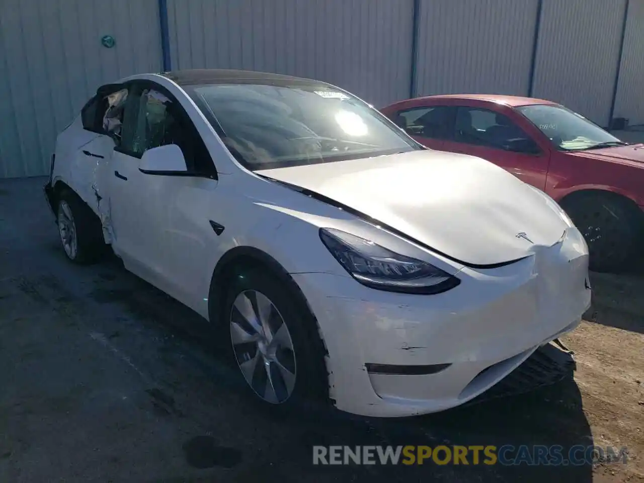 1 Photograph of a damaged car 5YJYGDEE1MF114199 TESLA MODEL Y 2021