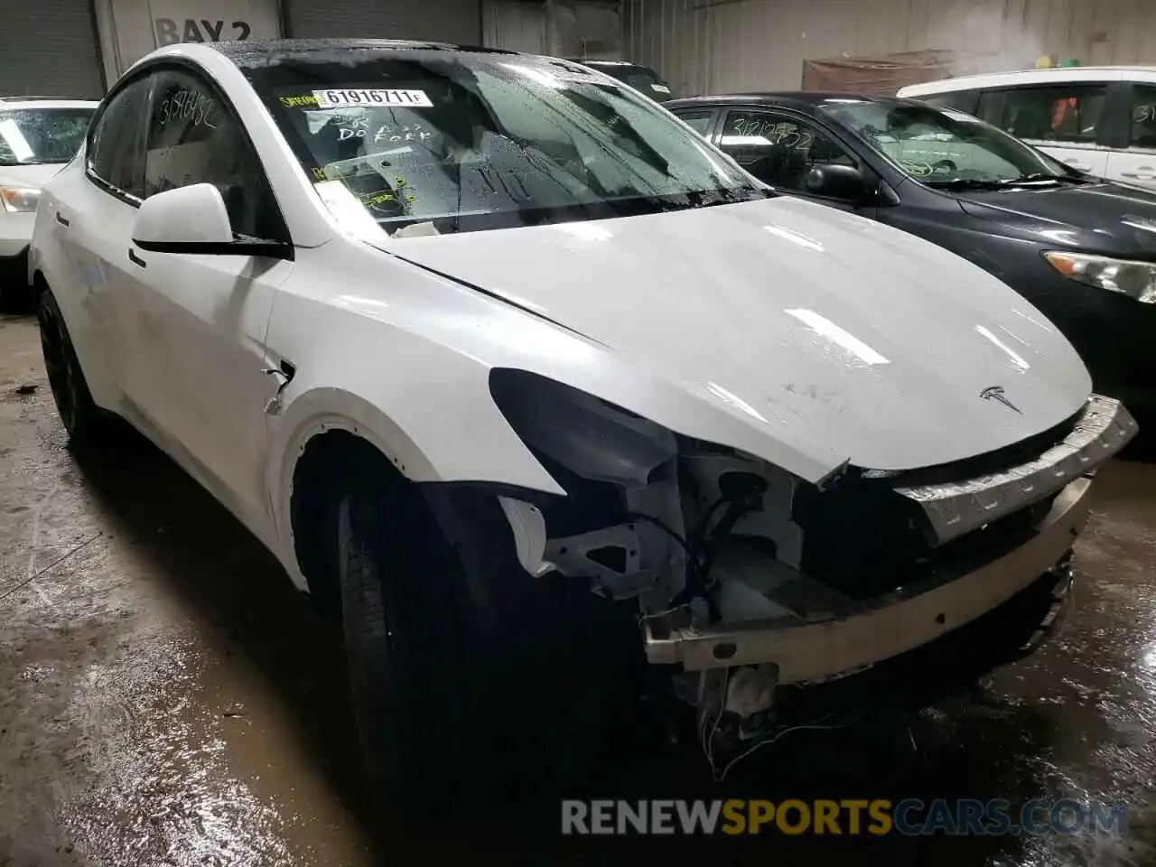 1 Photograph of a damaged car 5YJYGDEE1MF120987 TESLA MODEL Y 2021