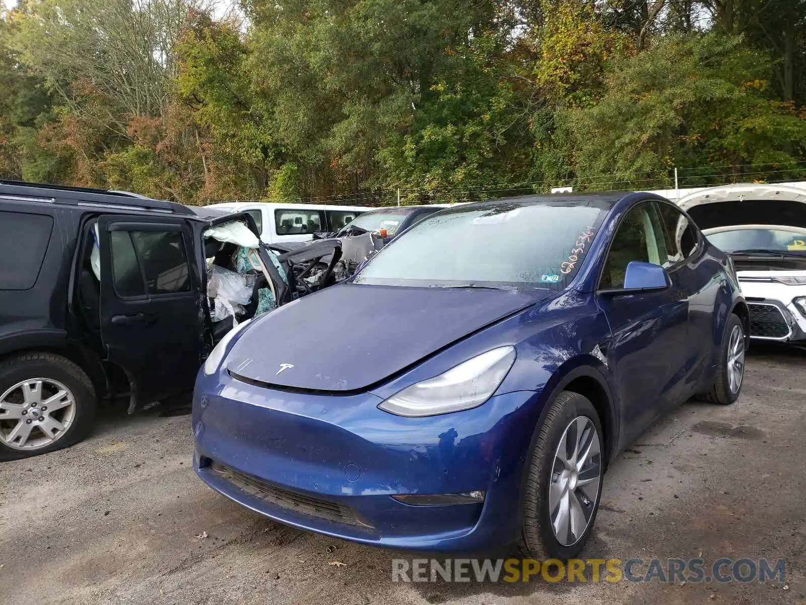 2 Photograph of a damaged car 5YJYGDEE1MF134887 TESLA MODEL Y 2021