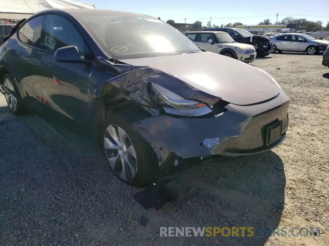 9 Photograph of a damaged car 5YJYGDEE1MF140611 TESLA MODEL Y 2021