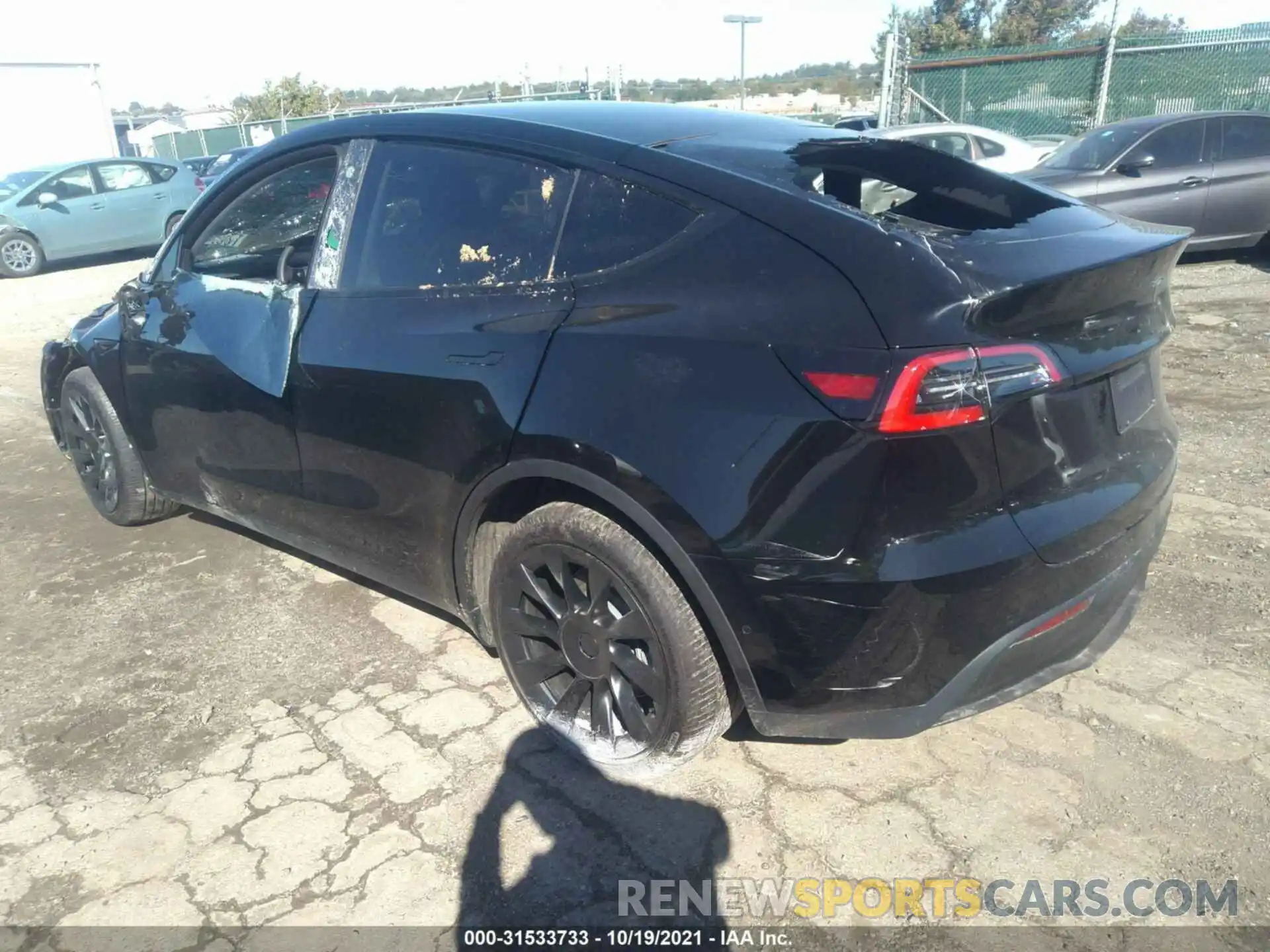 3 Фотография поврежденного автомобиля 5YJYGDEE1MF141483 TESLA MODEL Y 2021