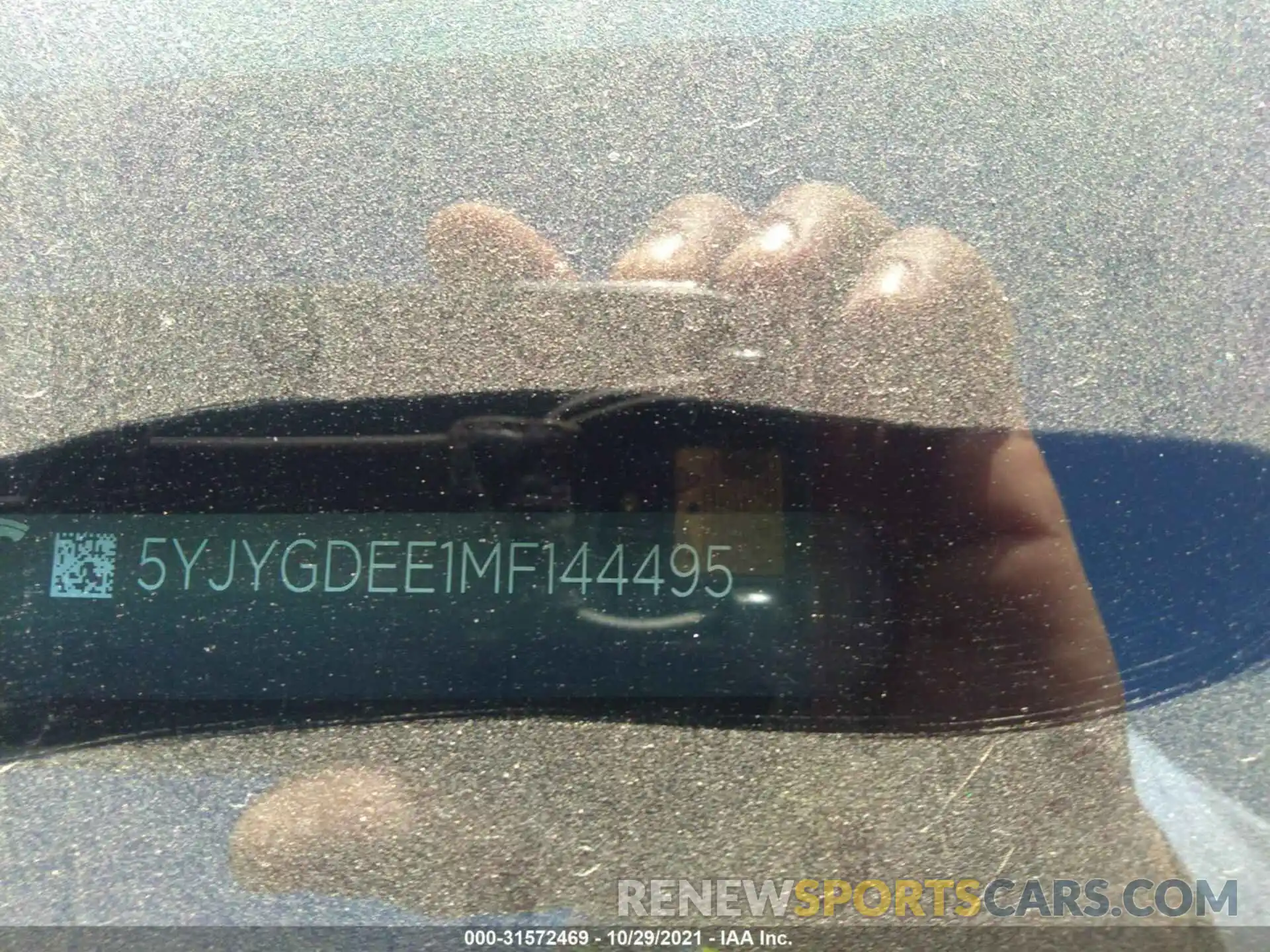 9 Photograph of a damaged car 5YJYGDEE1MF144495 TESLA MODEL Y 2021