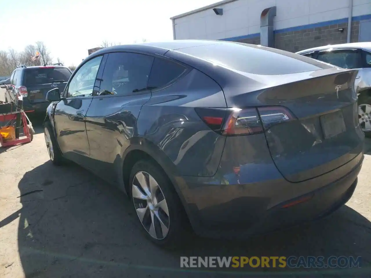 3 Фотография поврежденного автомобиля 5YJYGDEE1MF144836 TESLA MODEL Y 2021