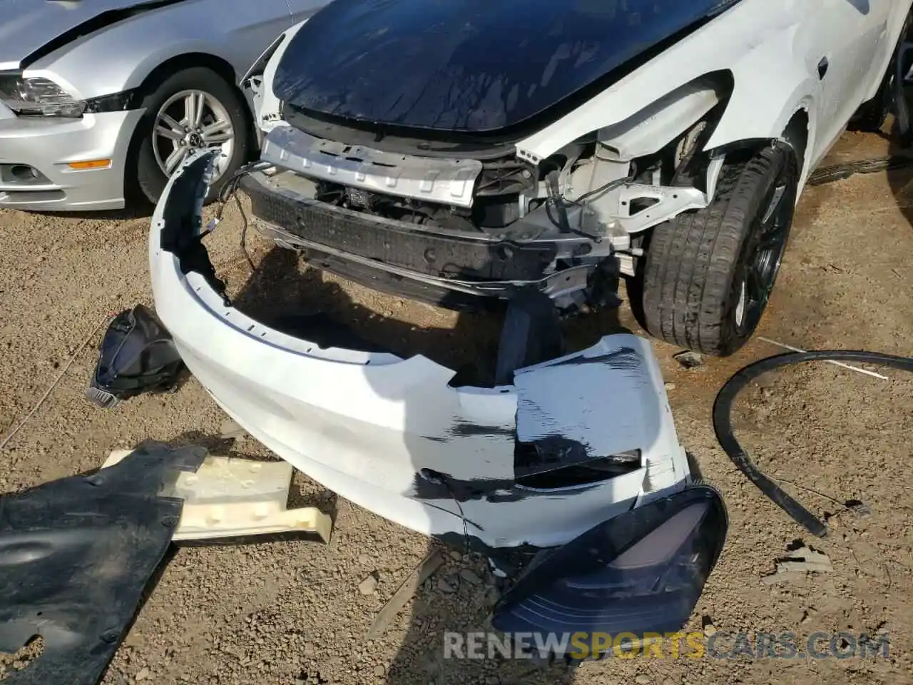 9 Photograph of a damaged car 5YJYGDEE1MF145016 TESLA MODEL Y 2021