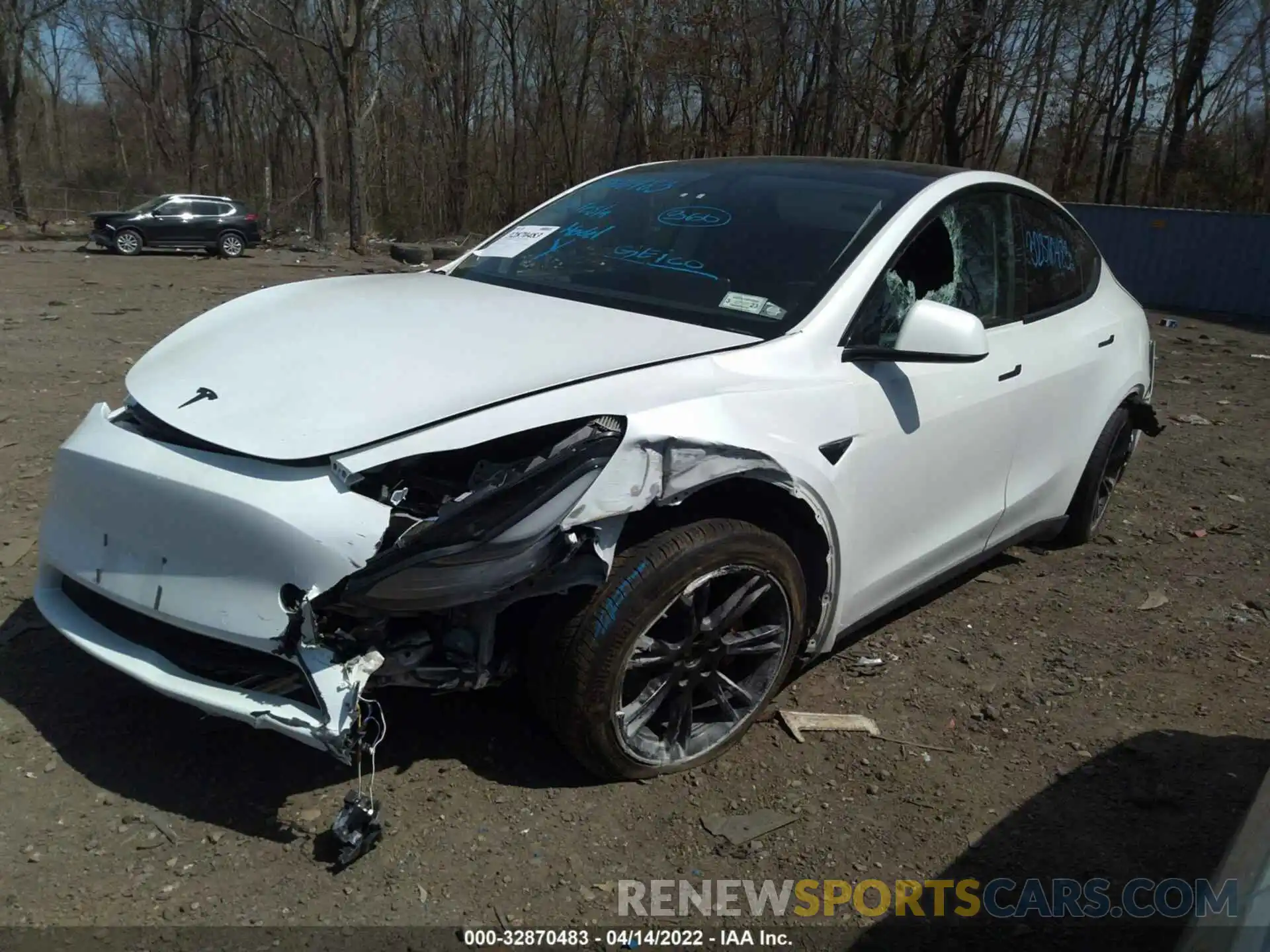 2 Photograph of a damaged car 5YJYGDEE1MF146652 TESLA MODEL Y 2021