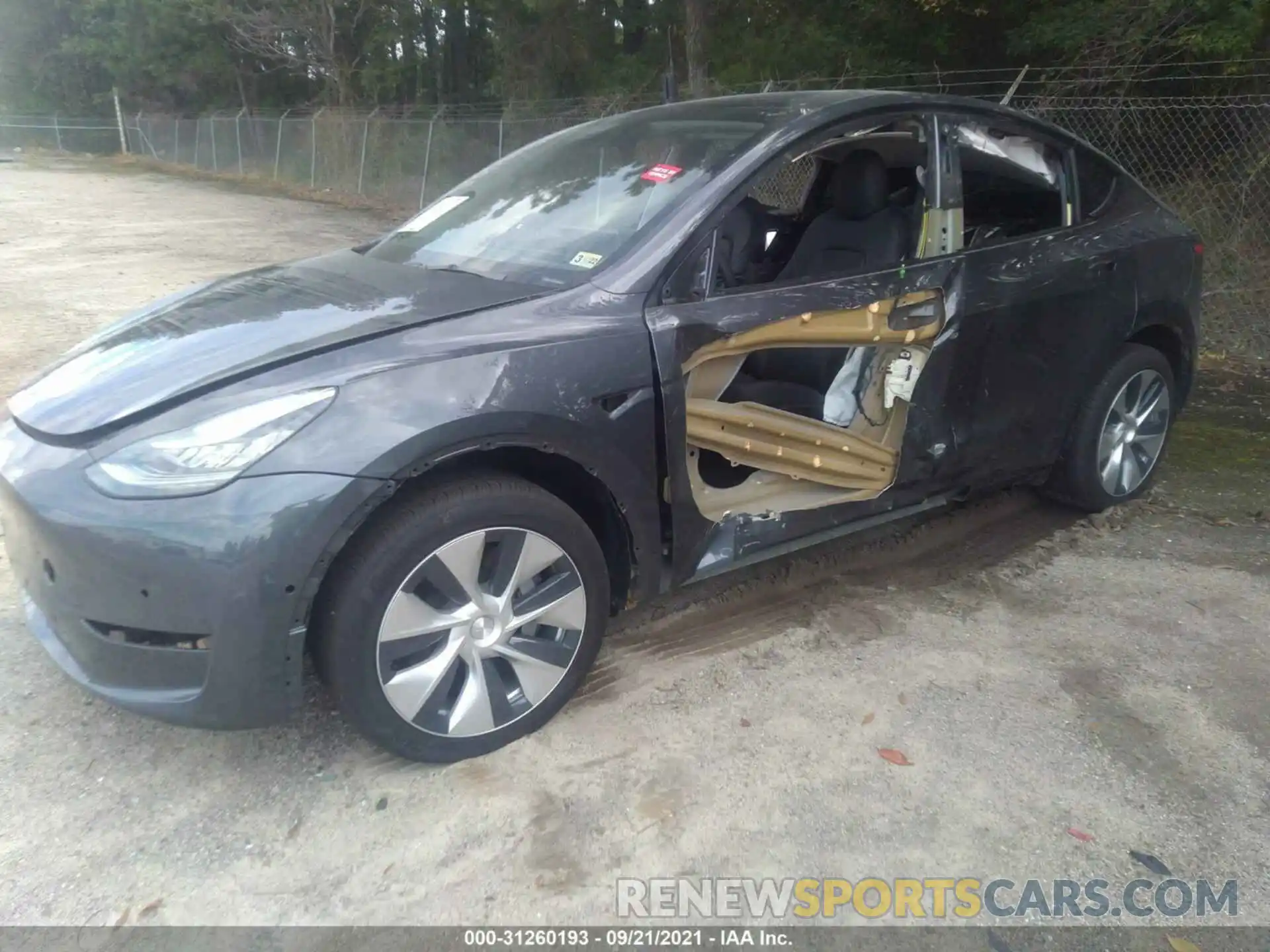 6 Photograph of a damaged car 5YJYGDEE1MF146800 TESLA MODEL Y 2021