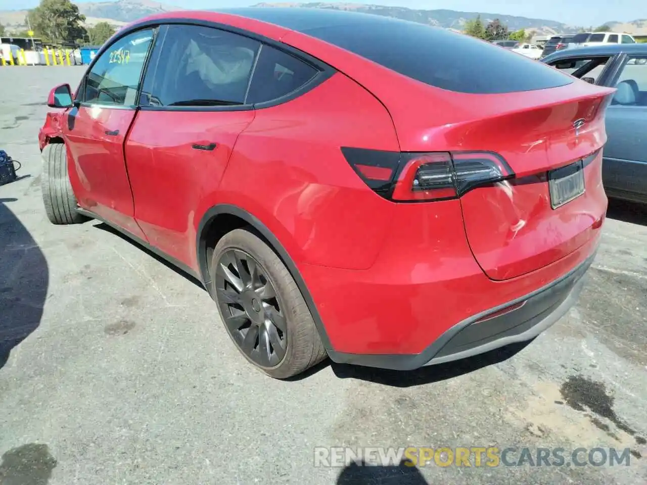 3 Photograph of a damaged car 5YJYGDEE1MF149907 TESLA MODEL Y 2021