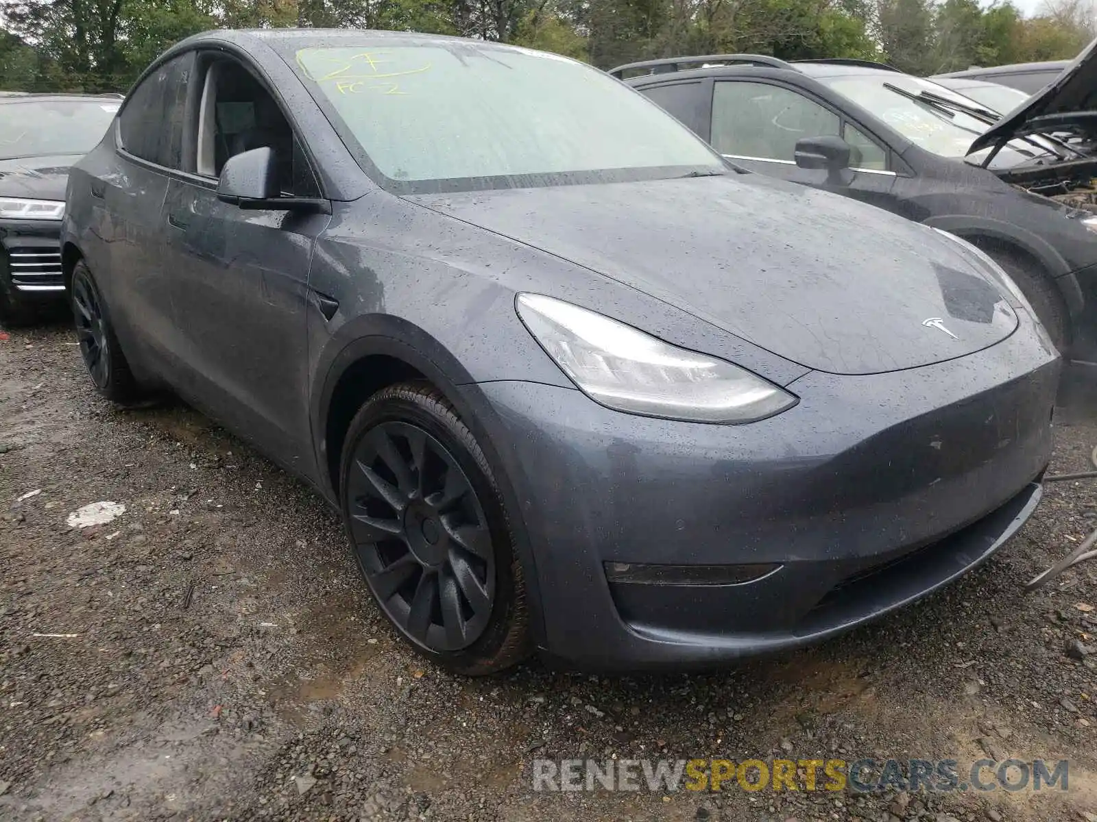 1 Photograph of a damaged car 5YJYGDEE1MF152676 TESLA MODEL Y 2021