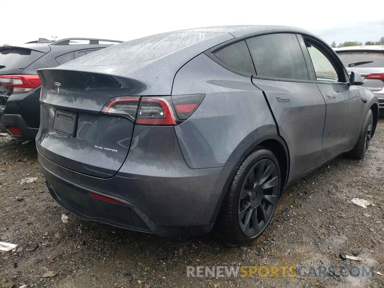 4 Фотография поврежденного автомобиля 5YJYGDEE1MF152676 TESLA MODEL Y 2021