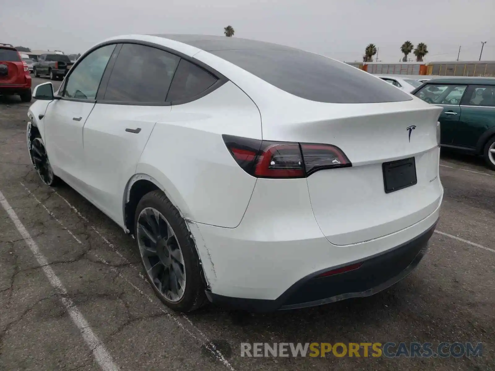 3 Photograph of a damaged car 5YJYGDEE1MF152919 TESLA MODEL Y 2021