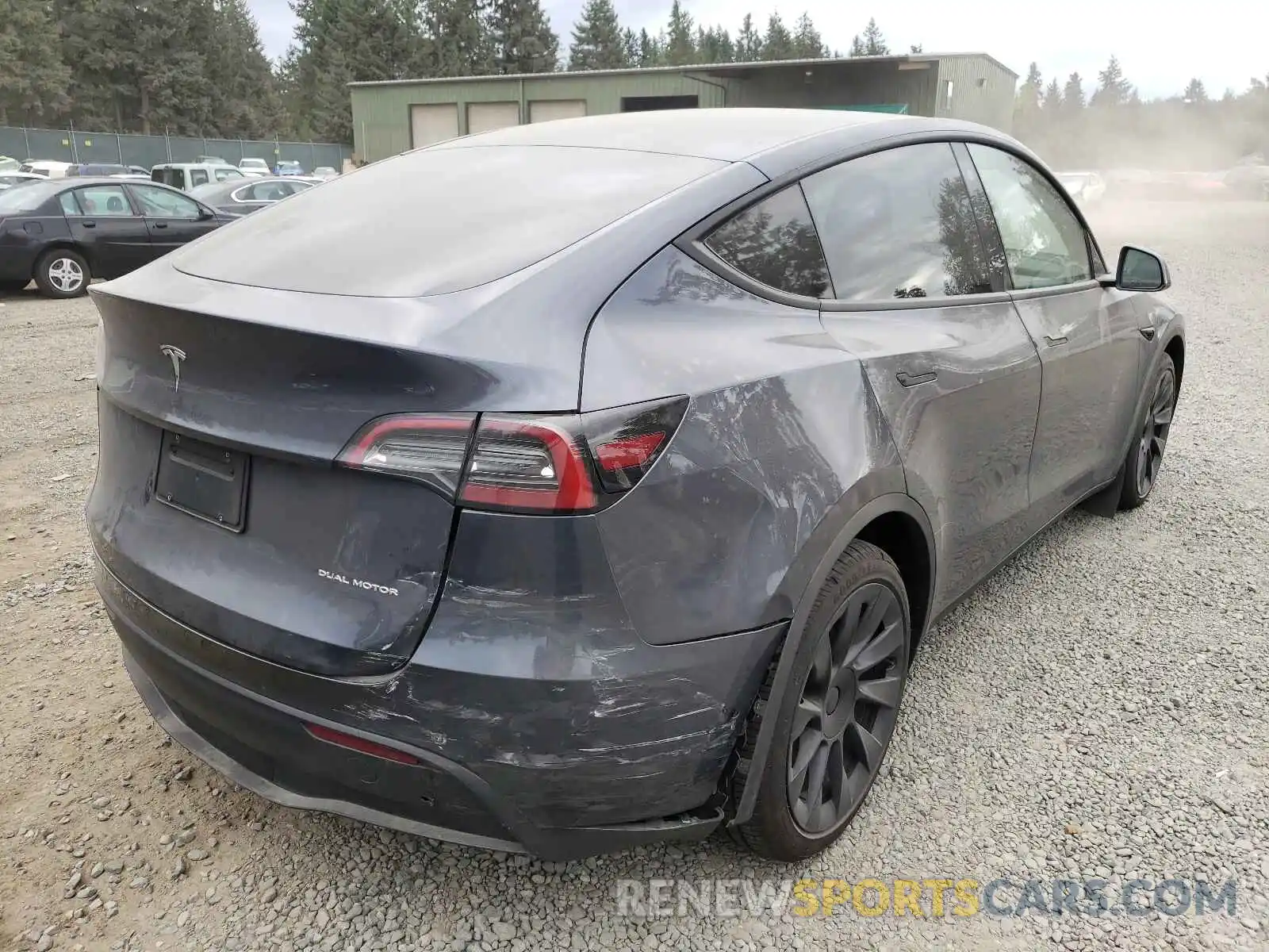 4 Photograph of a damaged car 5YJYGDEE1MF153374 TESLA MODEL Y 2021