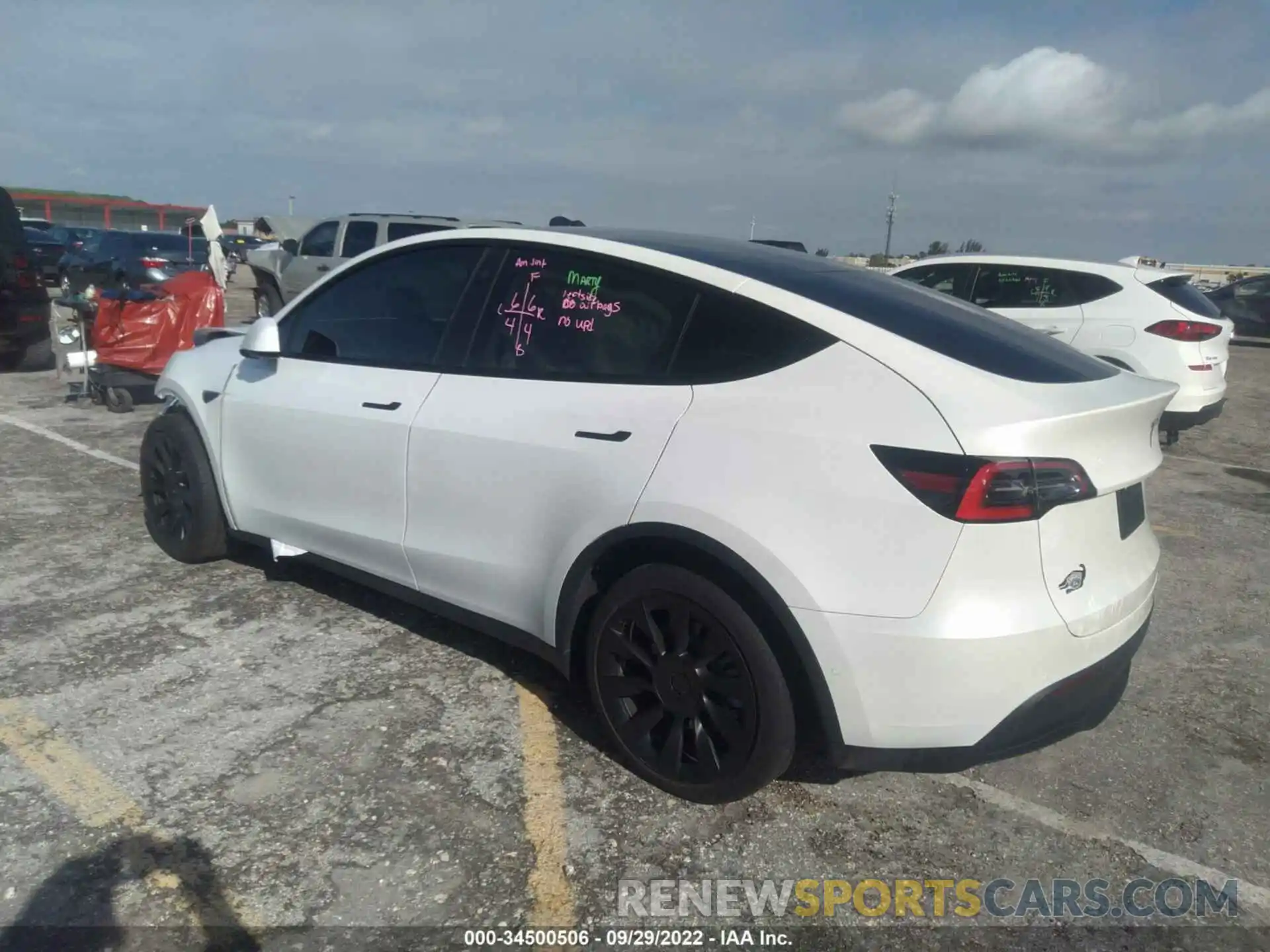 3 Фотография поврежденного автомобиля 5YJYGDEE1MF187041 TESLA MODEL Y 2021