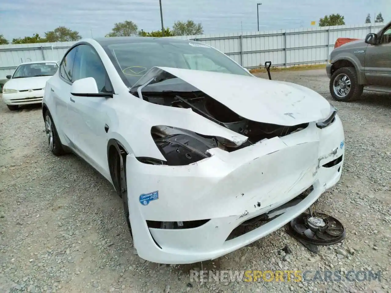 1 Photograph of a damaged car 5YJYGDEE1MF231636 TESLA MODEL Y 2021