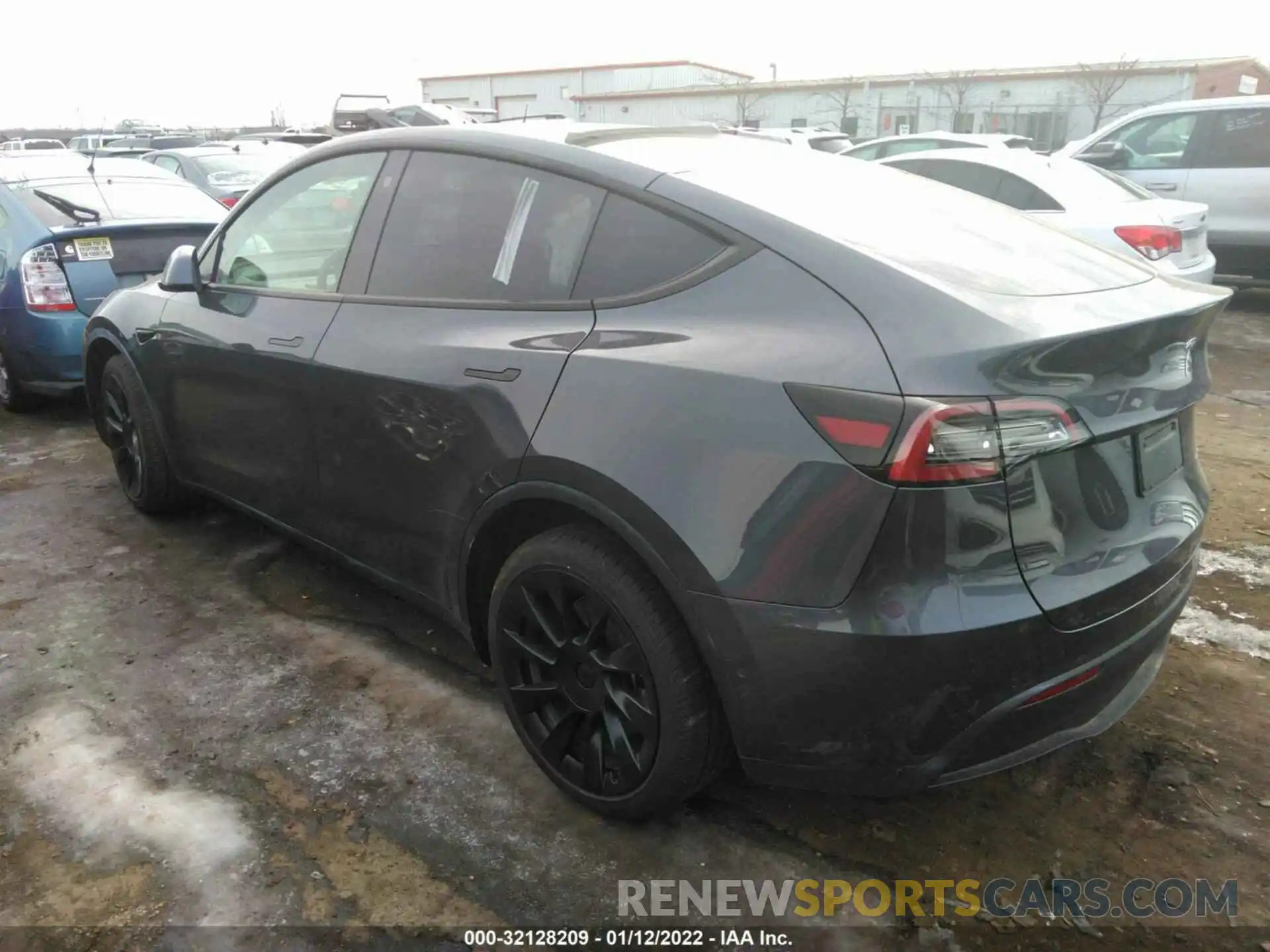 3 Фотография поврежденного автомобиля 5YJYGDEE1MF244290 TESLA MODEL Y 2021