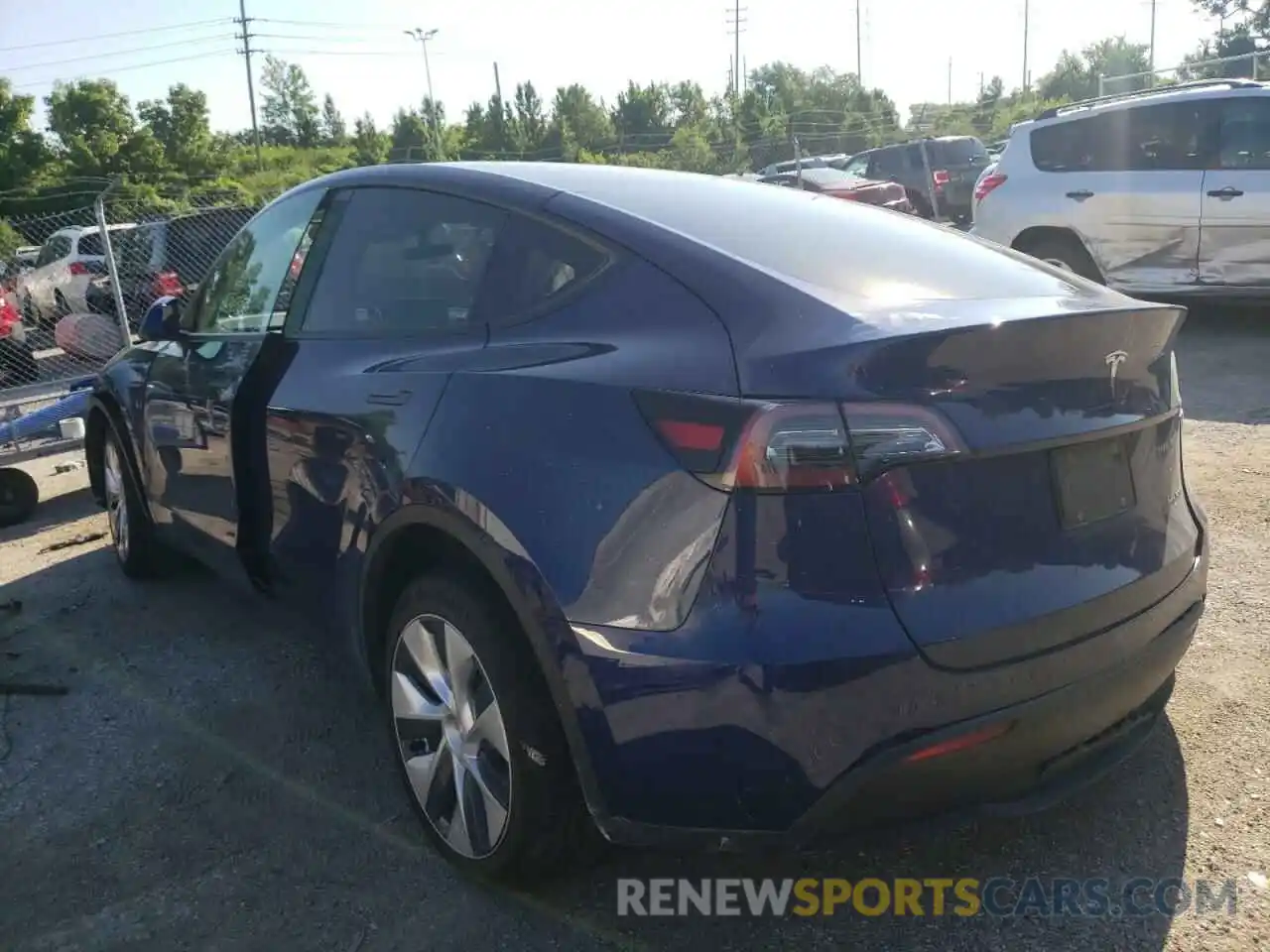 3 Photograph of a damaged car 5YJYGDEE1MF263910 TESLA MODEL Y 2021