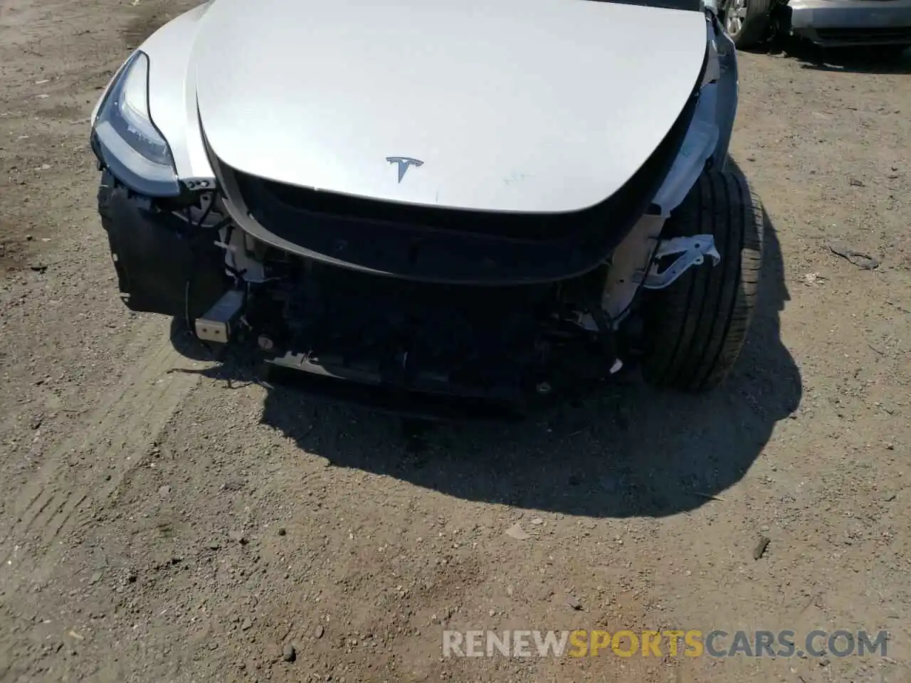 9 Photograph of a damaged car 5YJYGDEE1MF278634 TESLA MODEL Y 2021