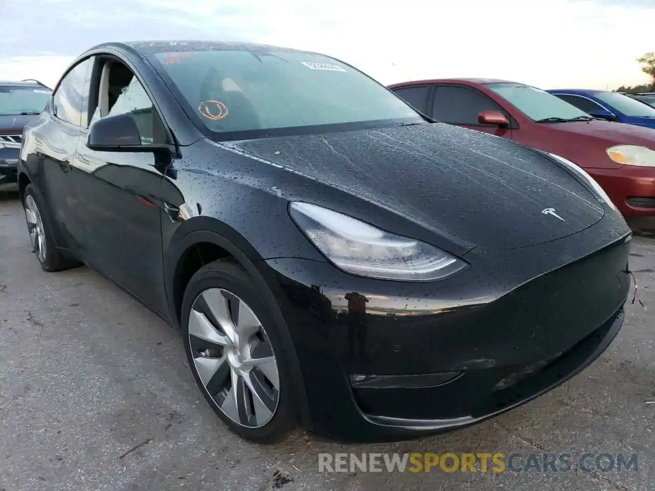 1 Photograph of a damaged car 5YJYGDEE1MF286362 TESLA MODEL Y 2021