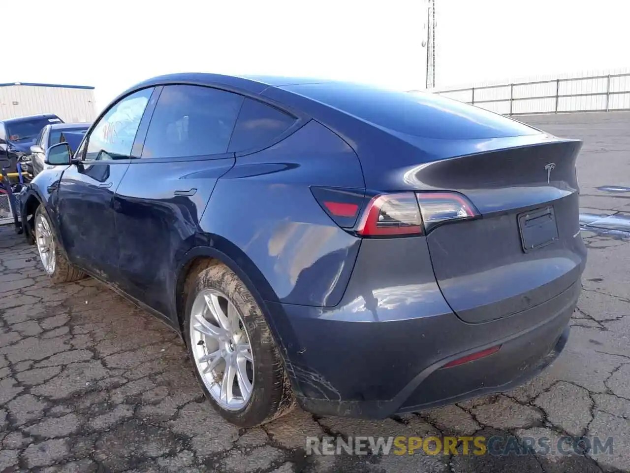 3 Photograph of a damaged car 5YJYGDEE1MF296826 TESLA MODEL Y 2021