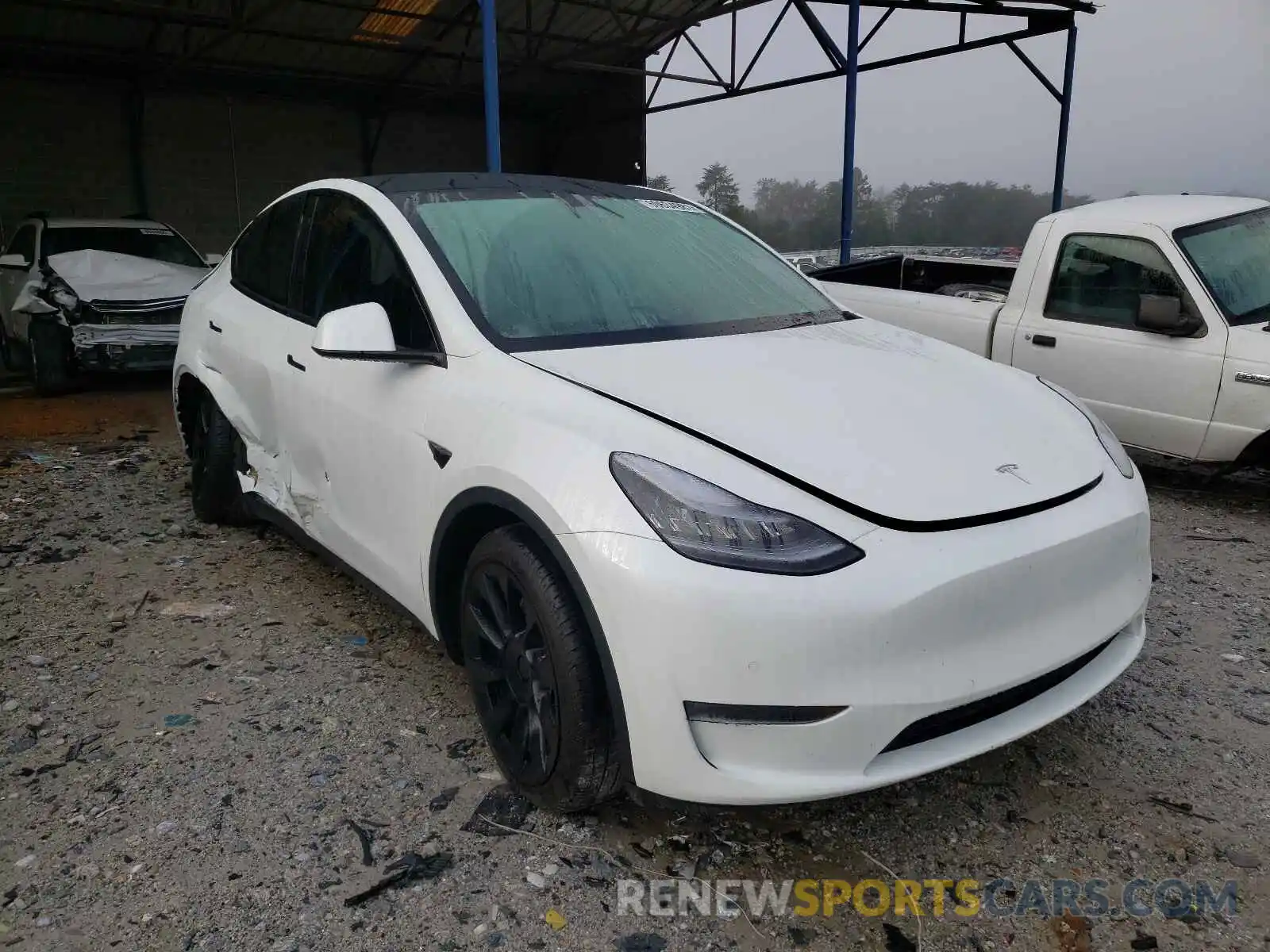 1 Photograph of a damaged car 5YJYGDEE2MF065837 TESLA MODEL Y 2021