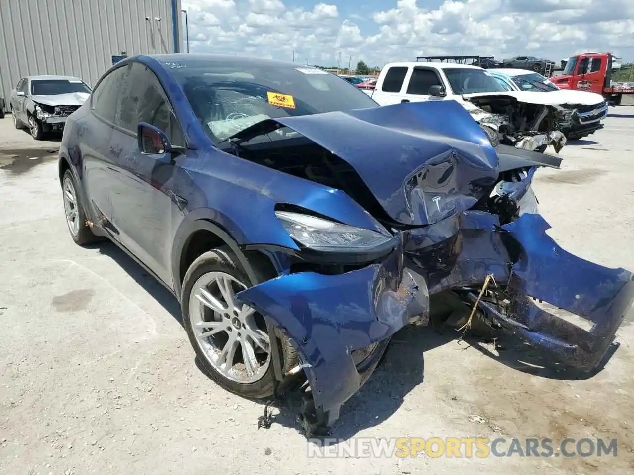 1 Photograph of a damaged car 5YJYGDEE2MF069130 TESLA MODEL Y 2021