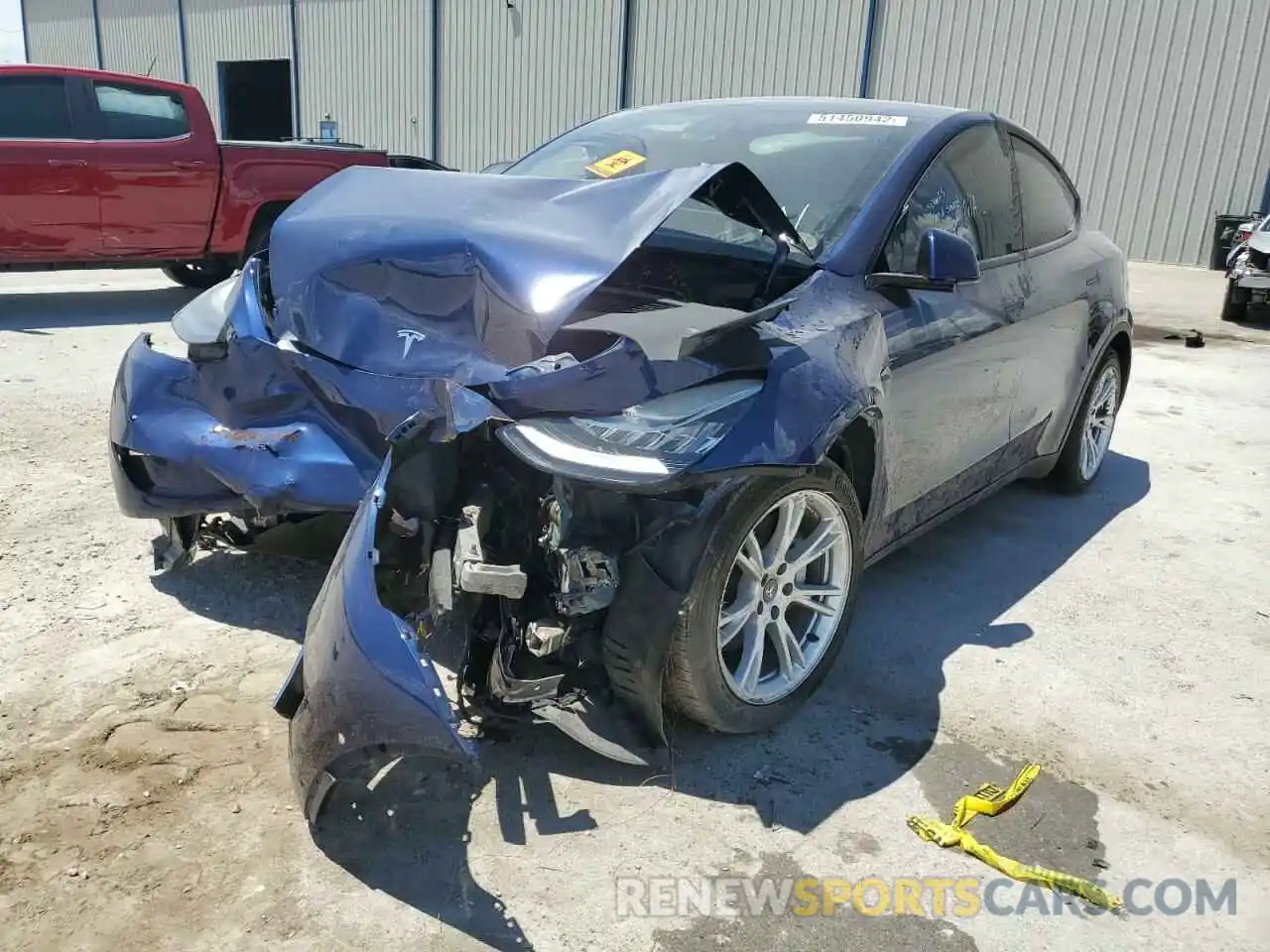 2 Photograph of a damaged car 5YJYGDEE2MF069130 TESLA MODEL Y 2021