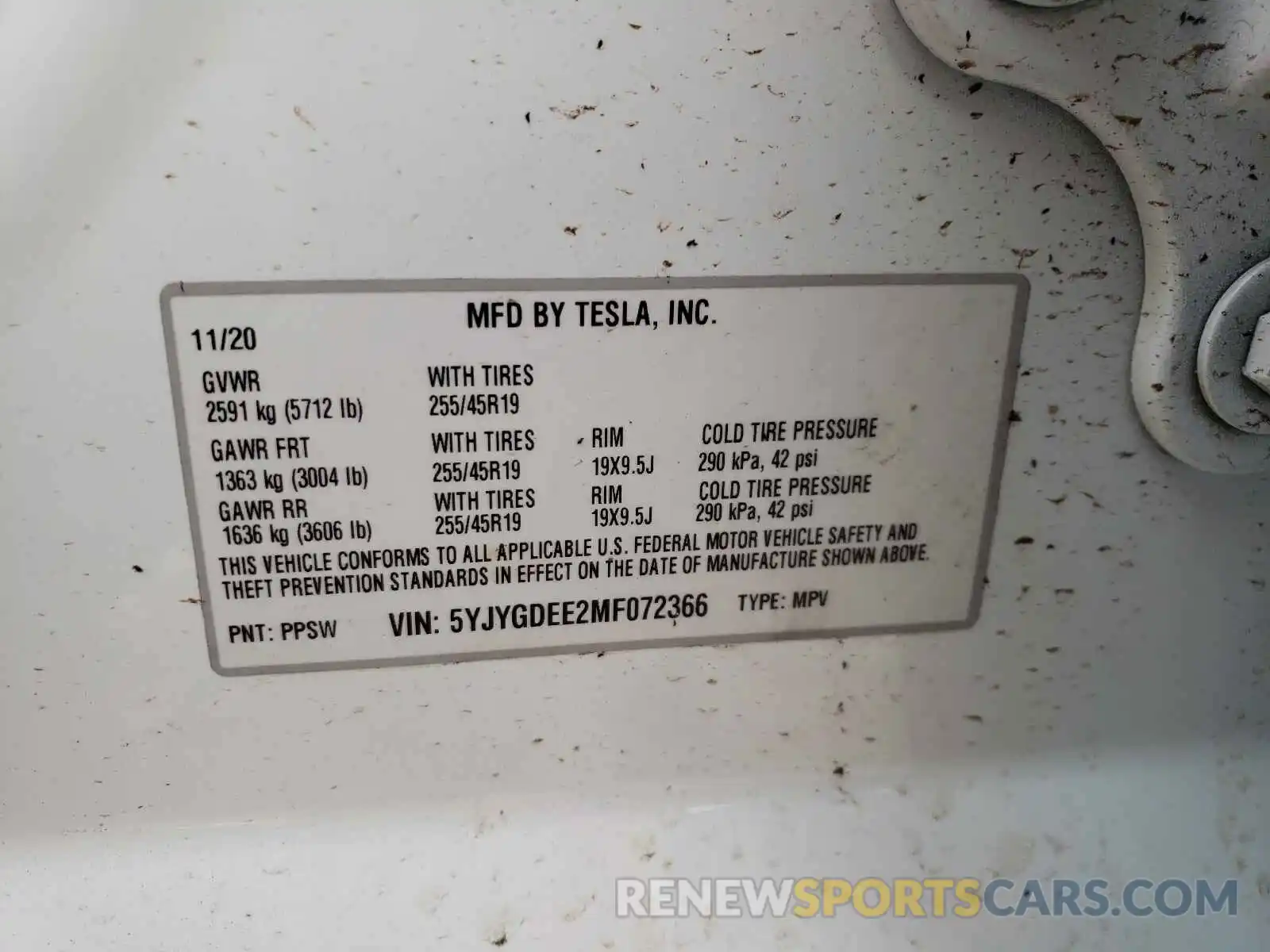 10 Photograph of a damaged car 5YJYGDEE2MF072366 TESLA MODEL Y 2021