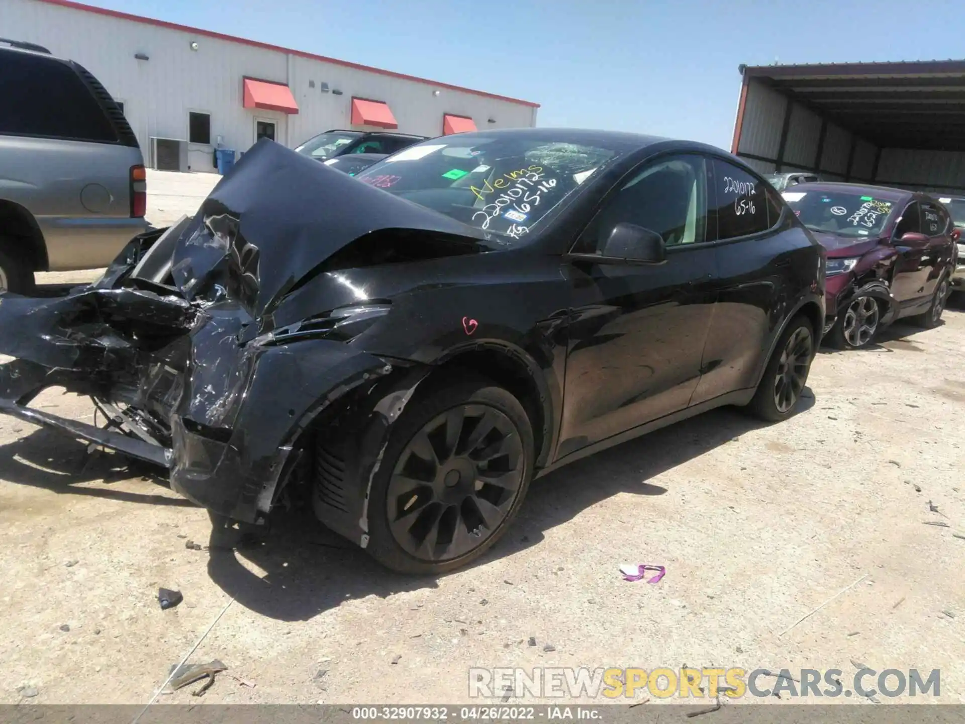 2 Photograph of a damaged car 5YJYGDEE2MF073694 TESLA MODEL Y 2021