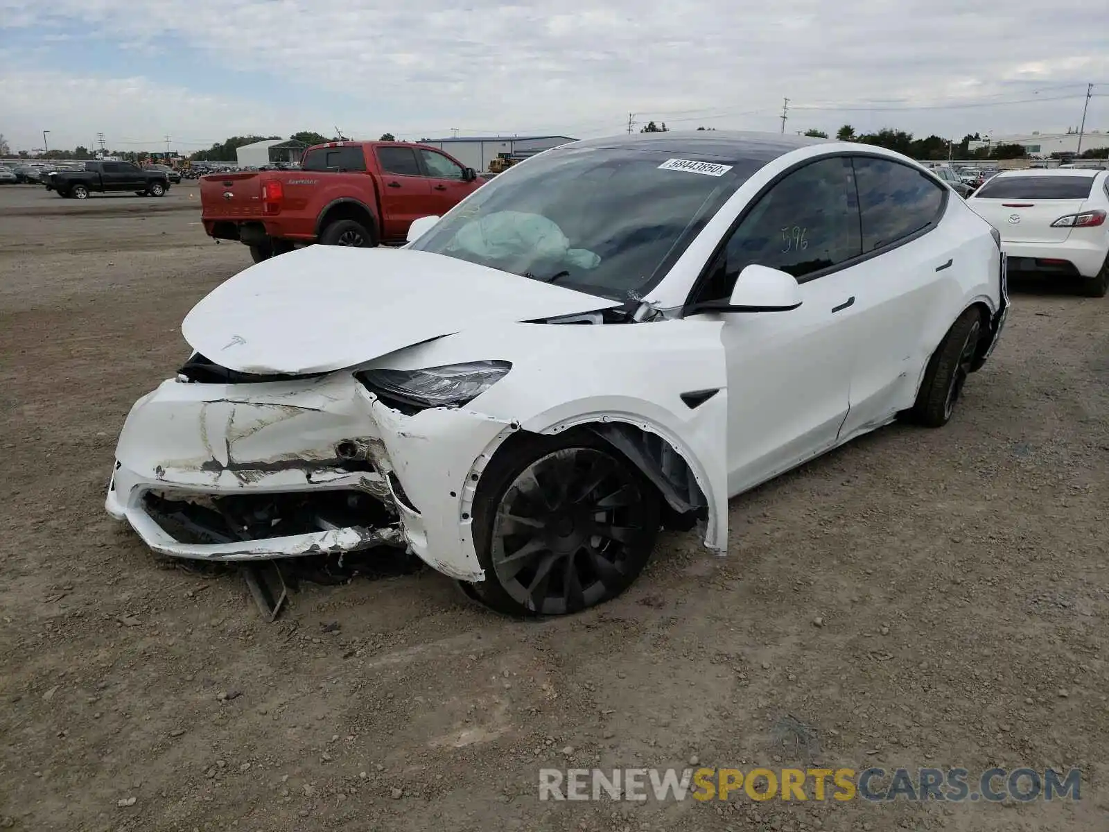 2 Photograph of a damaged car 5YJYGDEE2MF074781 TESLA MODEL Y 2021