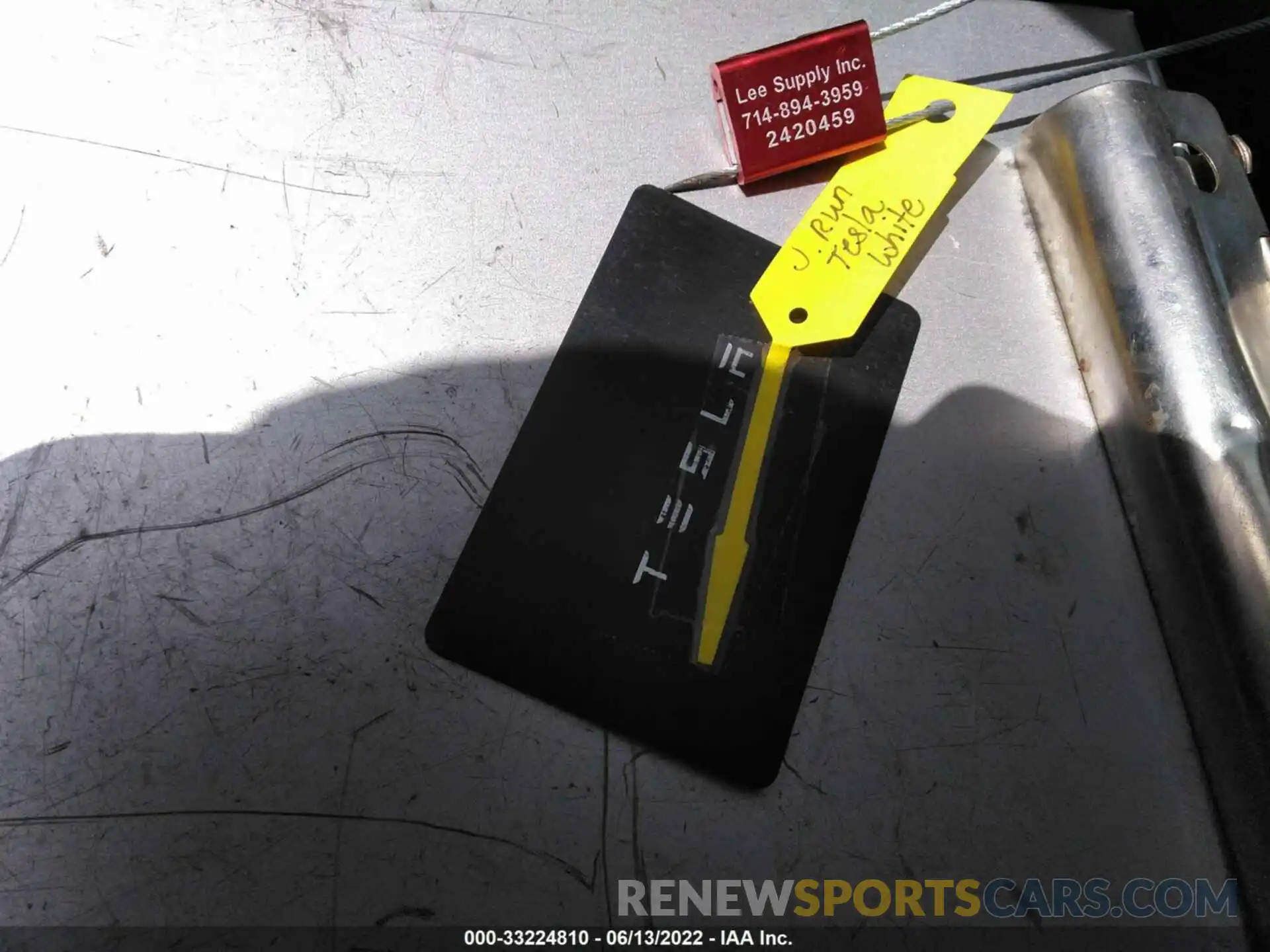 11 Photograph of a damaged car 5YJYGDEE2MF083397 TESLA MODEL Y 2021