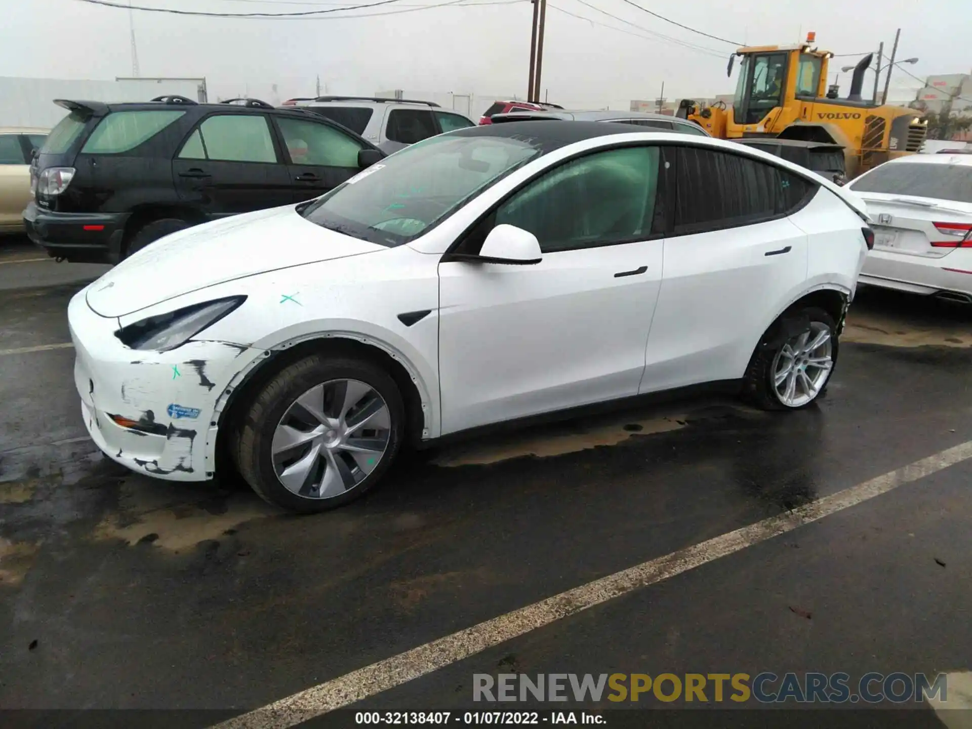 2 Photograph of a damaged car 5YJYGDEE2MF085750 TESLA MODEL Y 2021