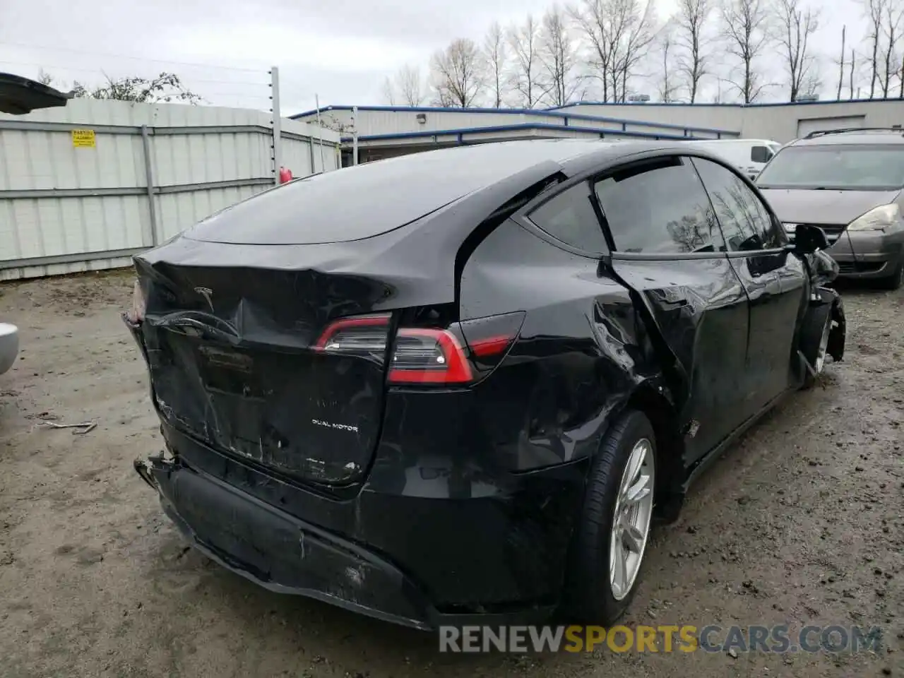 4 Фотография поврежденного автомобиля 5YJYGDEE2MF095226 TESLA MODEL Y 2021