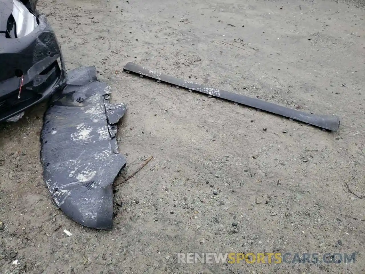 9 Photograph of a damaged car 5YJYGDEE2MF095226 TESLA MODEL Y 2021