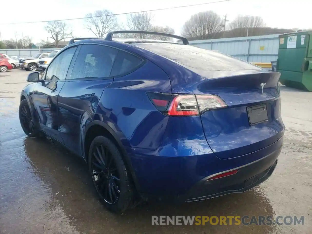 3 Photograph of a damaged car 5YJYGDEE2MF096523 TESLA MODEL Y 2021