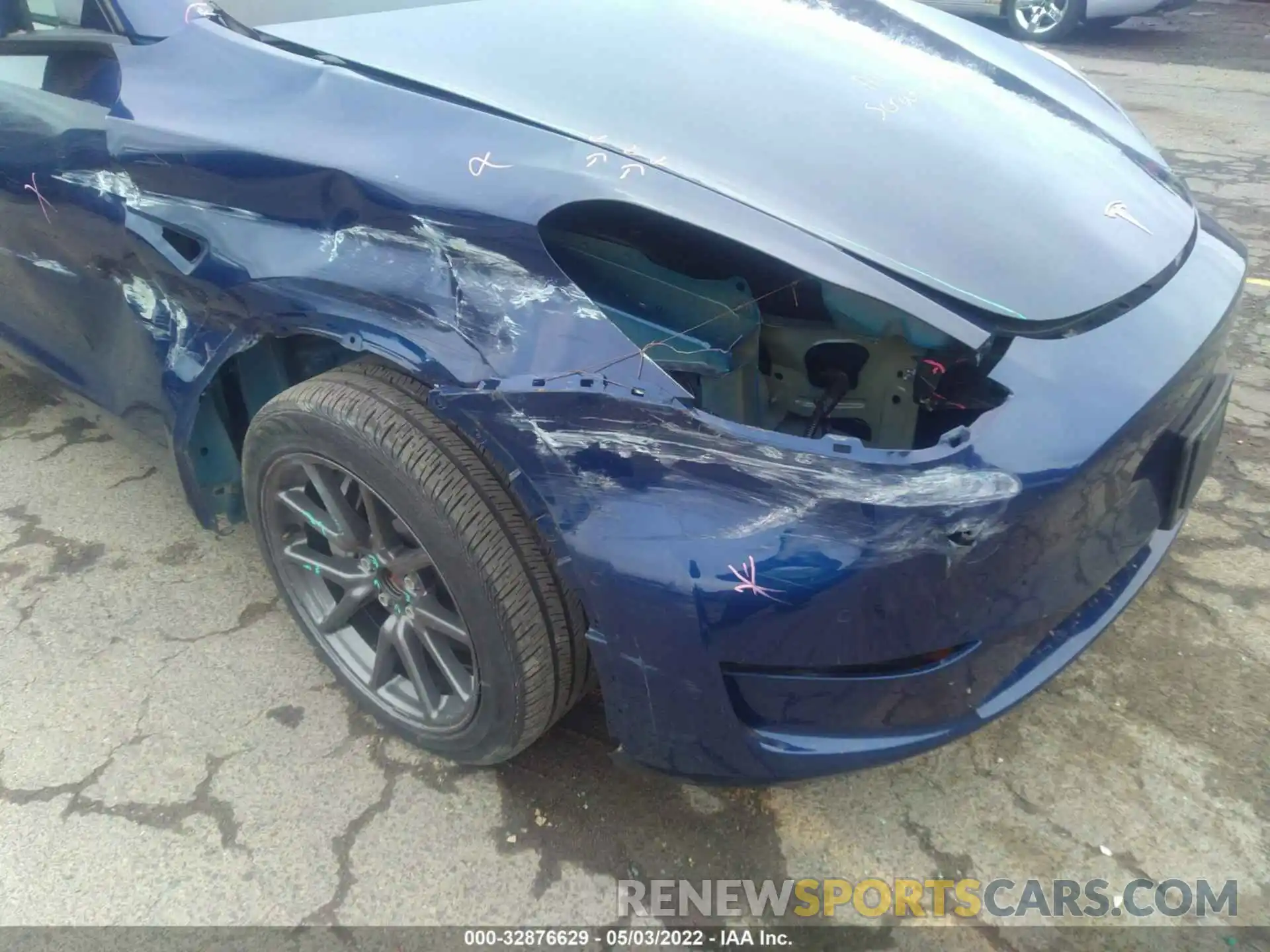 6 Photograph of a damaged car 5YJYGDEE2MF117614 TESLA MODEL Y 2021