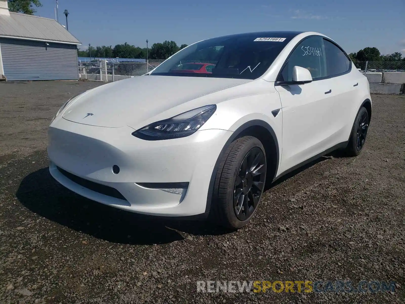 2 Photograph of a damaged car 5YJYGDEE2MF119900 TESLA MODEL Y 2021