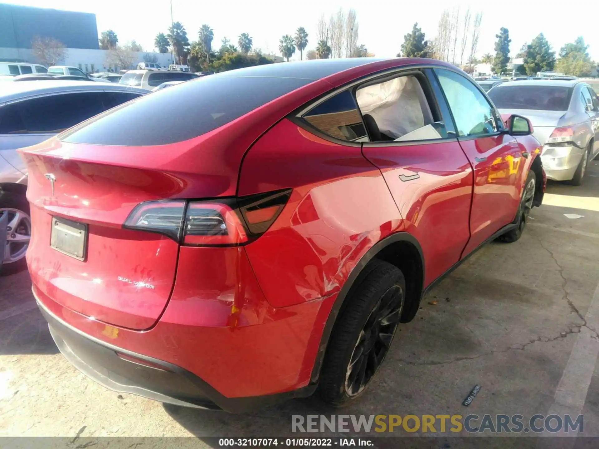 4 Фотография поврежденного автомобиля 5YJYGDEE2MF122859 TESLA MODEL Y 2021