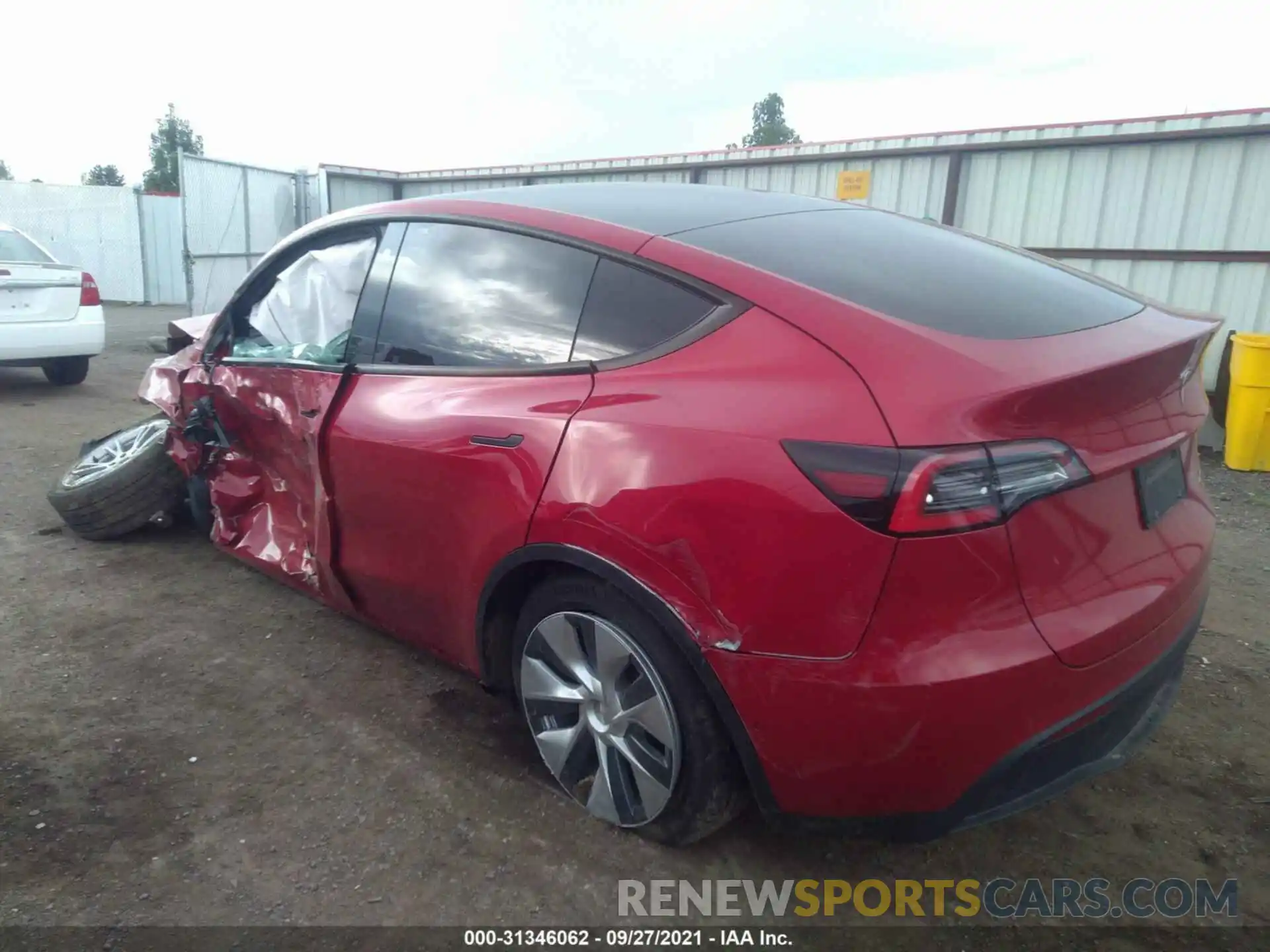 3 Photograph of a damaged car 5YJYGDEE2MF124837 TESLA MODEL Y 2021