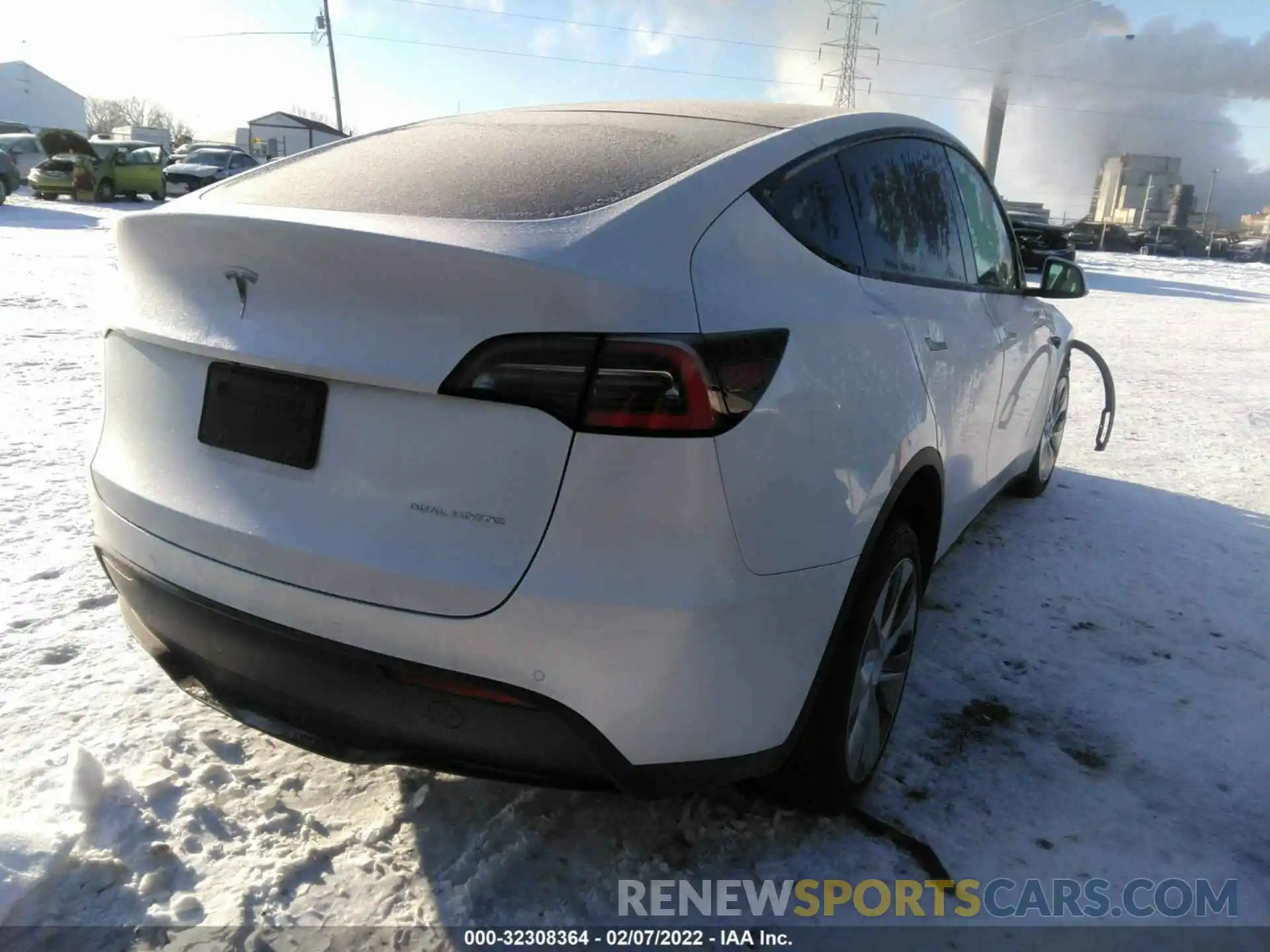 4 Фотография поврежденного автомобиля 5YJYGDEE2MF125003 TESLA MODEL Y 2021