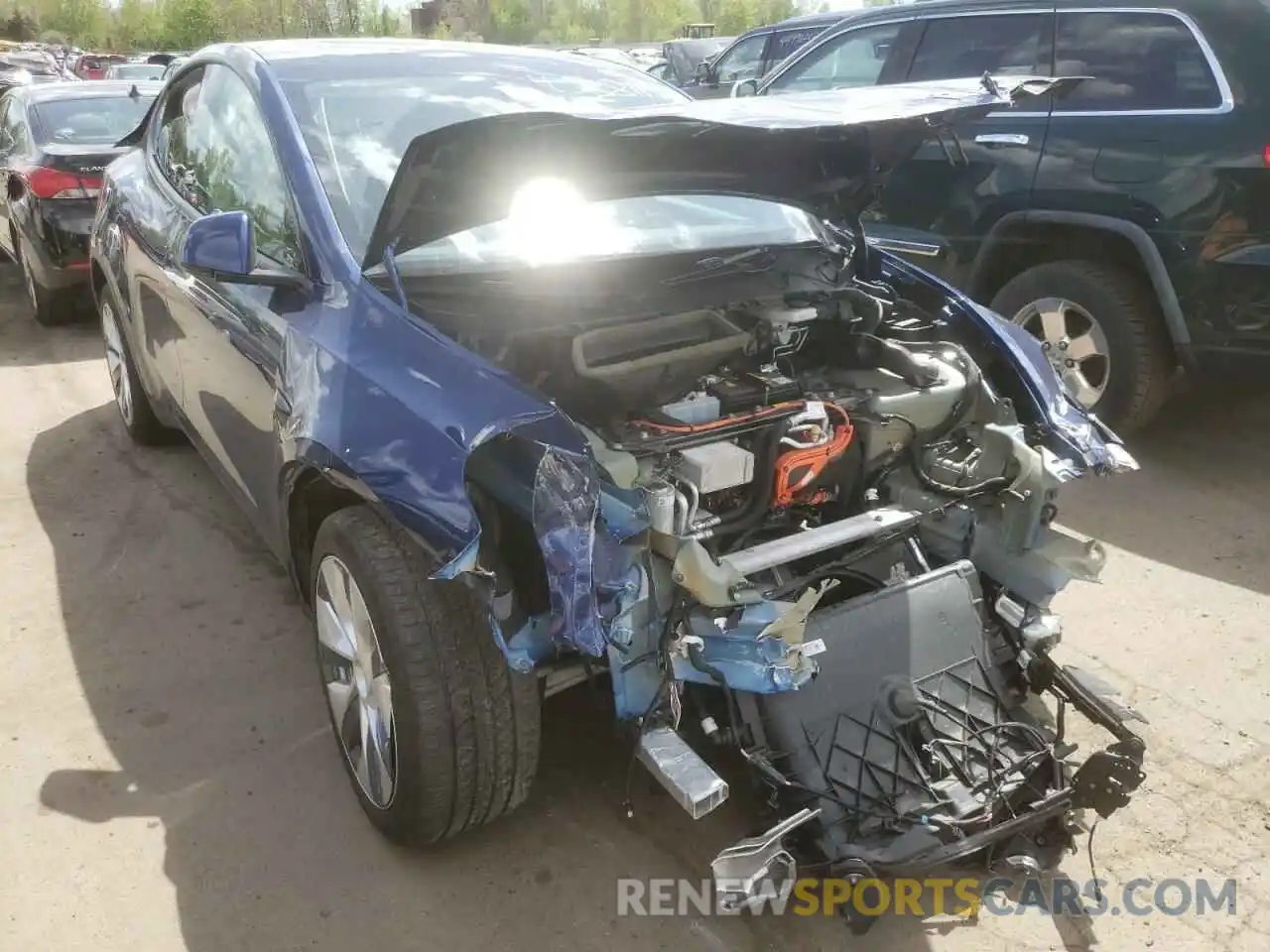 1 Photograph of a damaged car 5YJYGDEE2MF131156 TESLA MODEL Y 2021