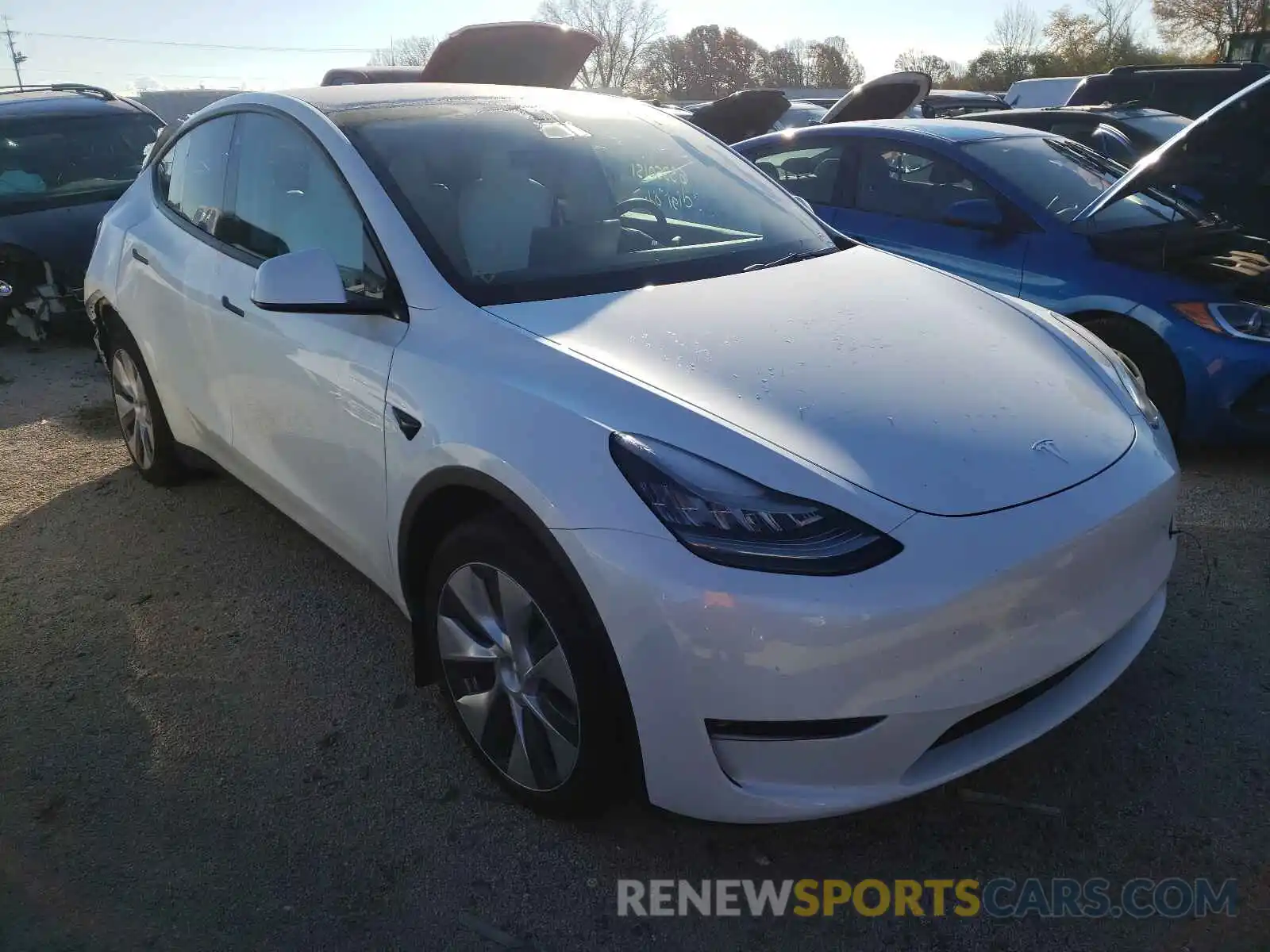 1 Photograph of a damaged car 5YJYGDEE2MF134798 TESLA MODEL Y 2021